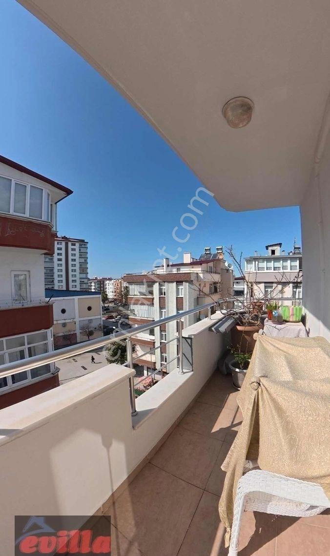 Mimarsinan'da Satılık Giyinme Odalı Sahile Yakın 8+2 Dubleks - Görsel 17