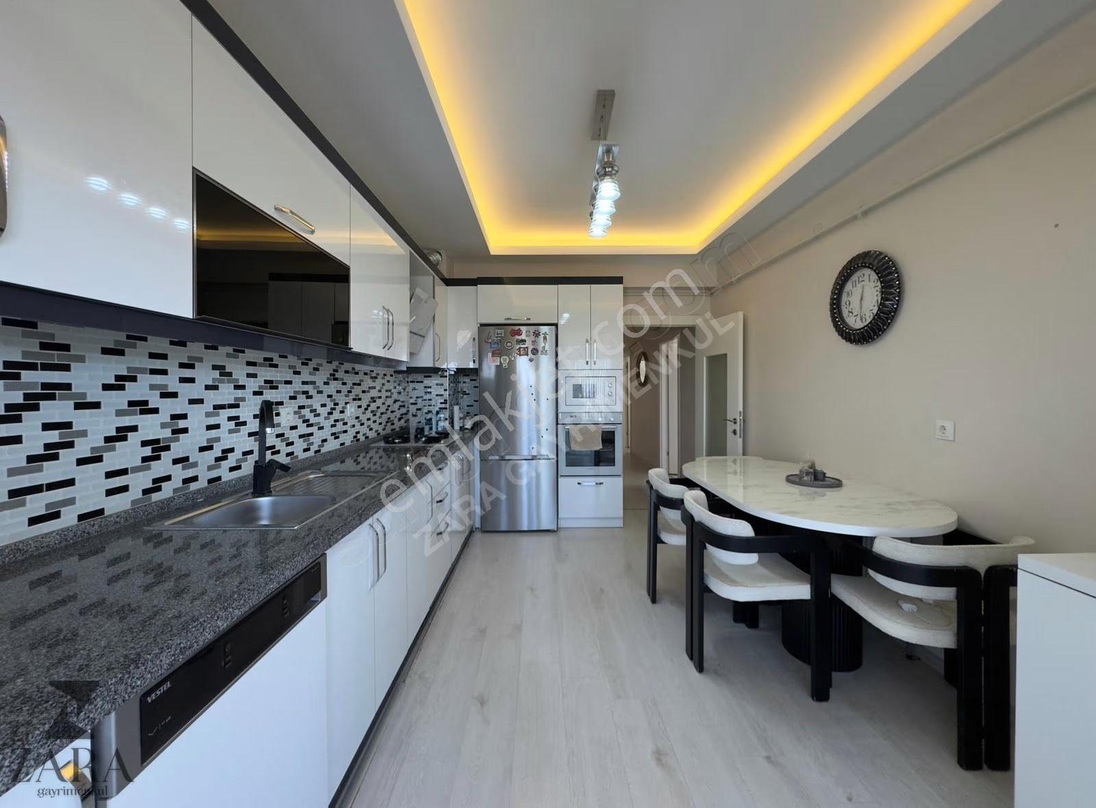 ▄zara▄ege Mah. Gözde Sitesi 3+1 145m² Full Yapılı Ara Kat Daire - Görsel 30
