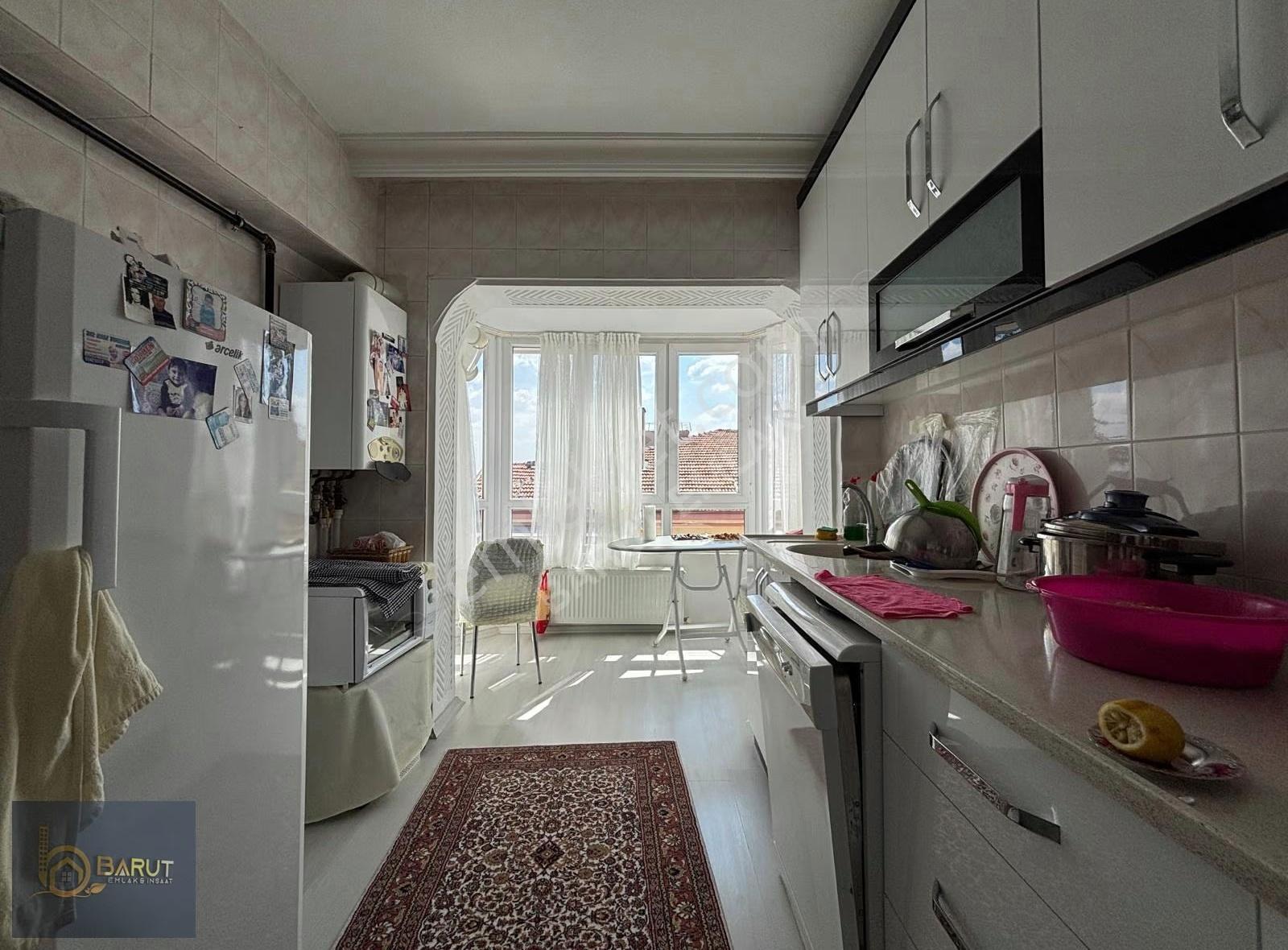 Barut Emlaktan Park Manzaralı Masrafsız Güney Cephe 3+1 Daire - Görsel 23