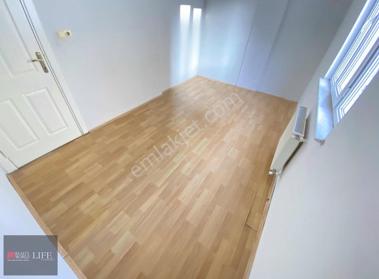 Rwlıfe //bahçelievler Mah.orhan Oğuz Cad.üzeri 2+1 Kiralık Daire - Görsel 4