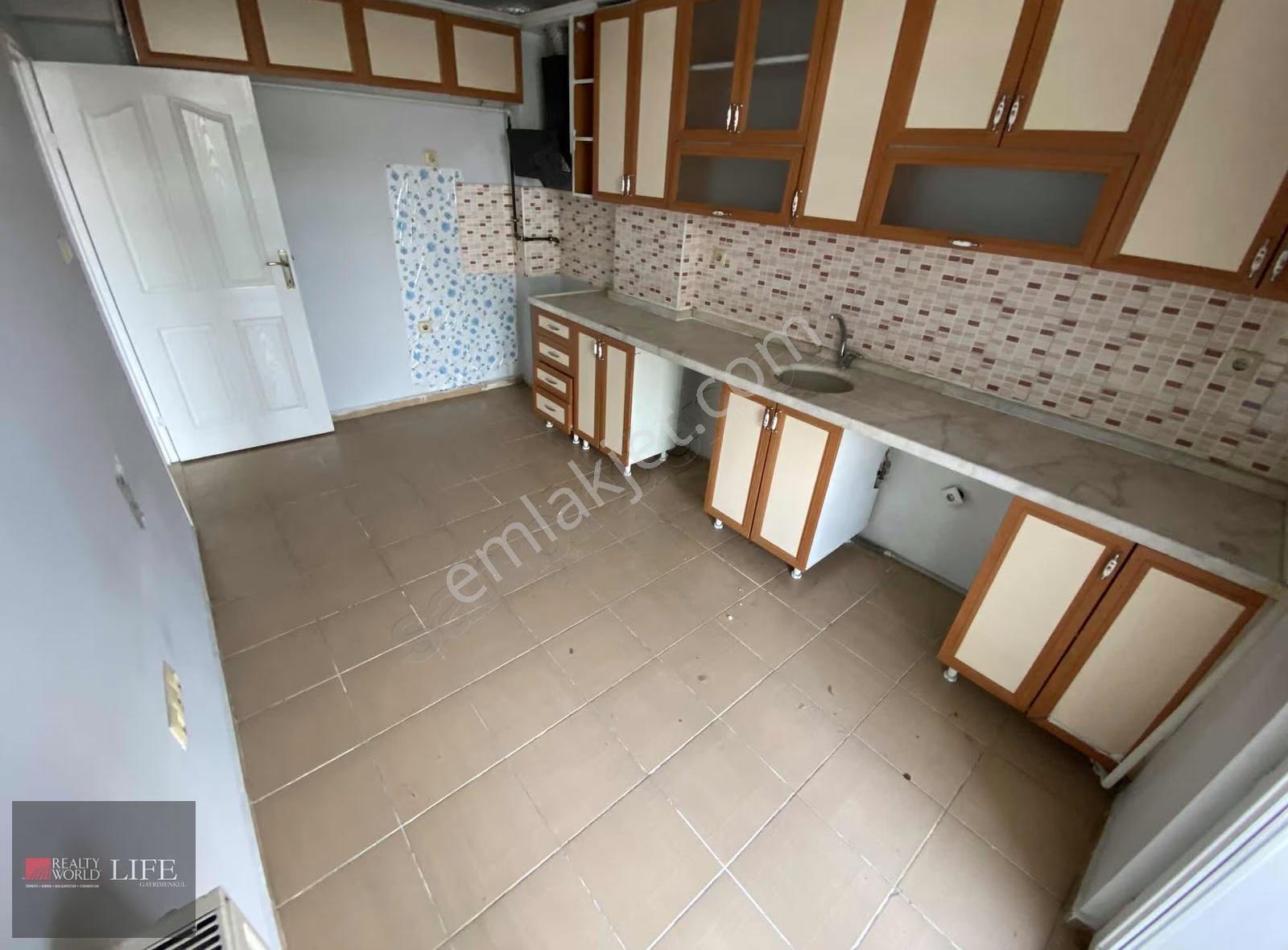 Rwlıfe //bahçelievler Mah.orhan Oğuz Cad.üzeri 2+1 Kiralık Daire - Görsel 8