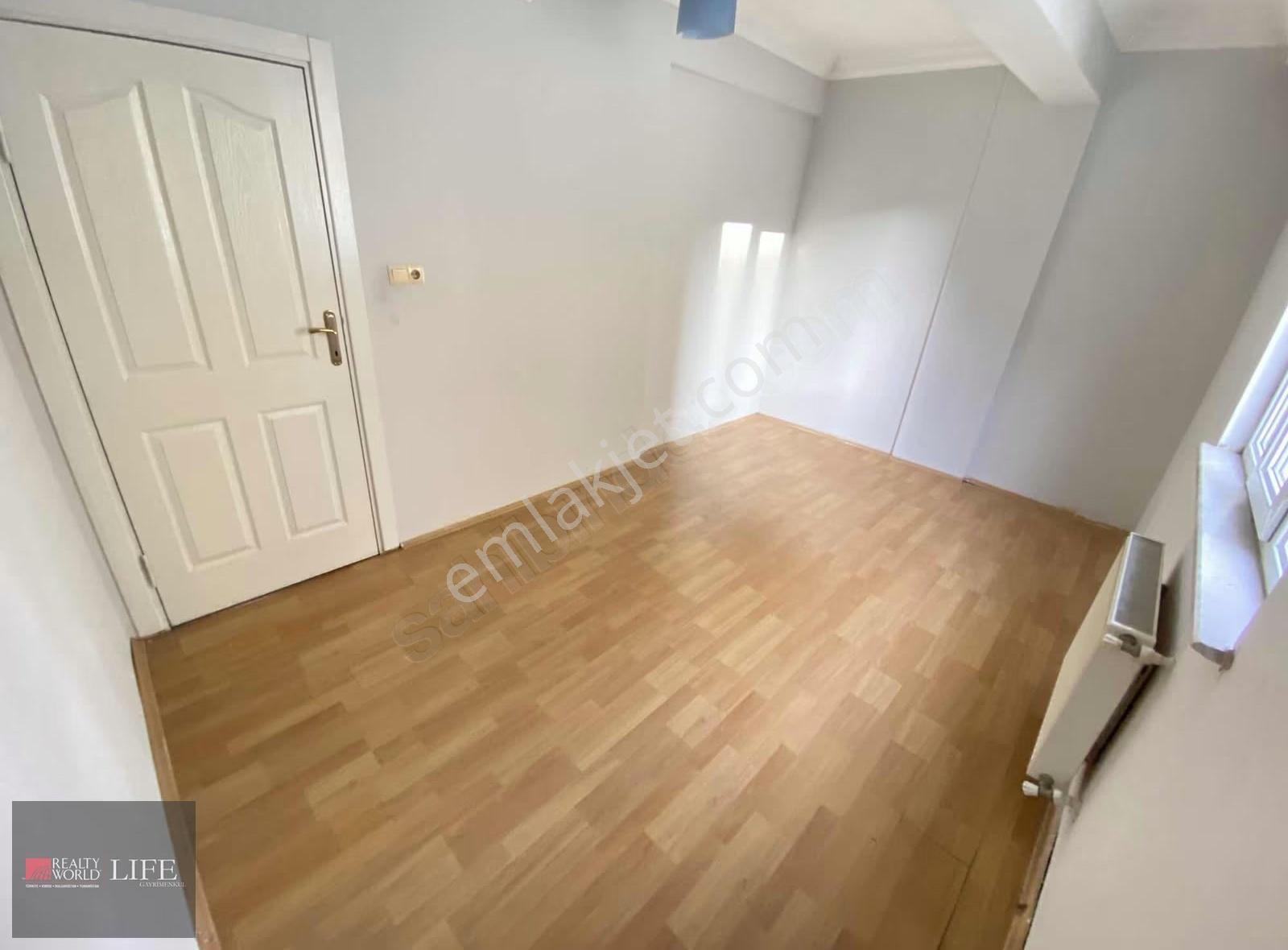 Rwlıfe //bahçelievler Mah.orhan Oğuz Cad.üzeri 2+1 Kiralık Daire - Görsel 13