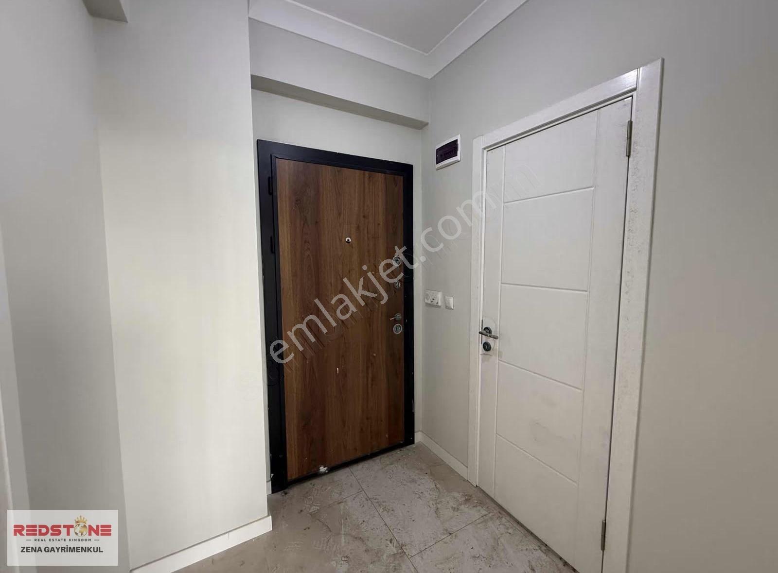 Redstone Zena'dan Söğütlü'de Satılık 1+1 Apart Daire - Görsel 3