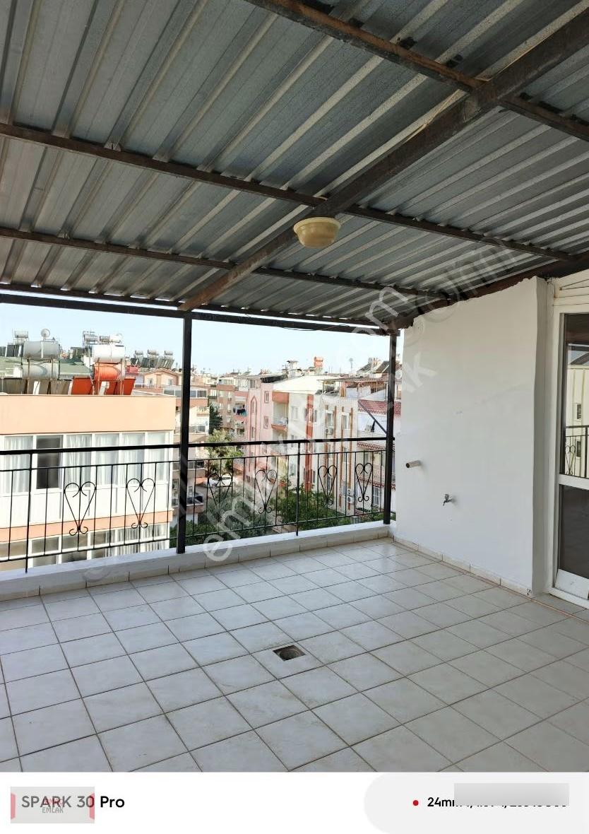 Yeşilyurt Mah. 4+1 Kiralık Dübleks Daire - Görsel 6