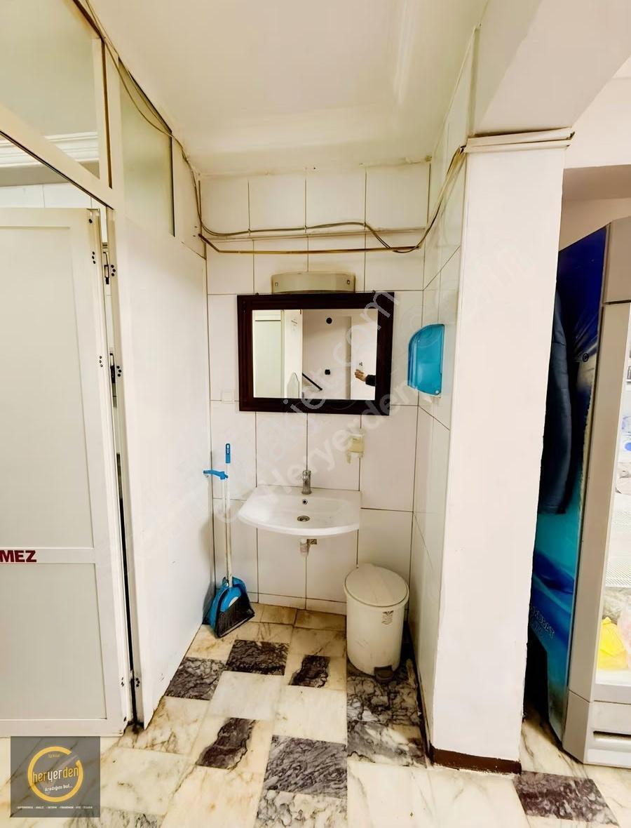 Kemeraltı'nda Devren Kiralık Tarihi Lokanta - 200m² - Görsel 9
