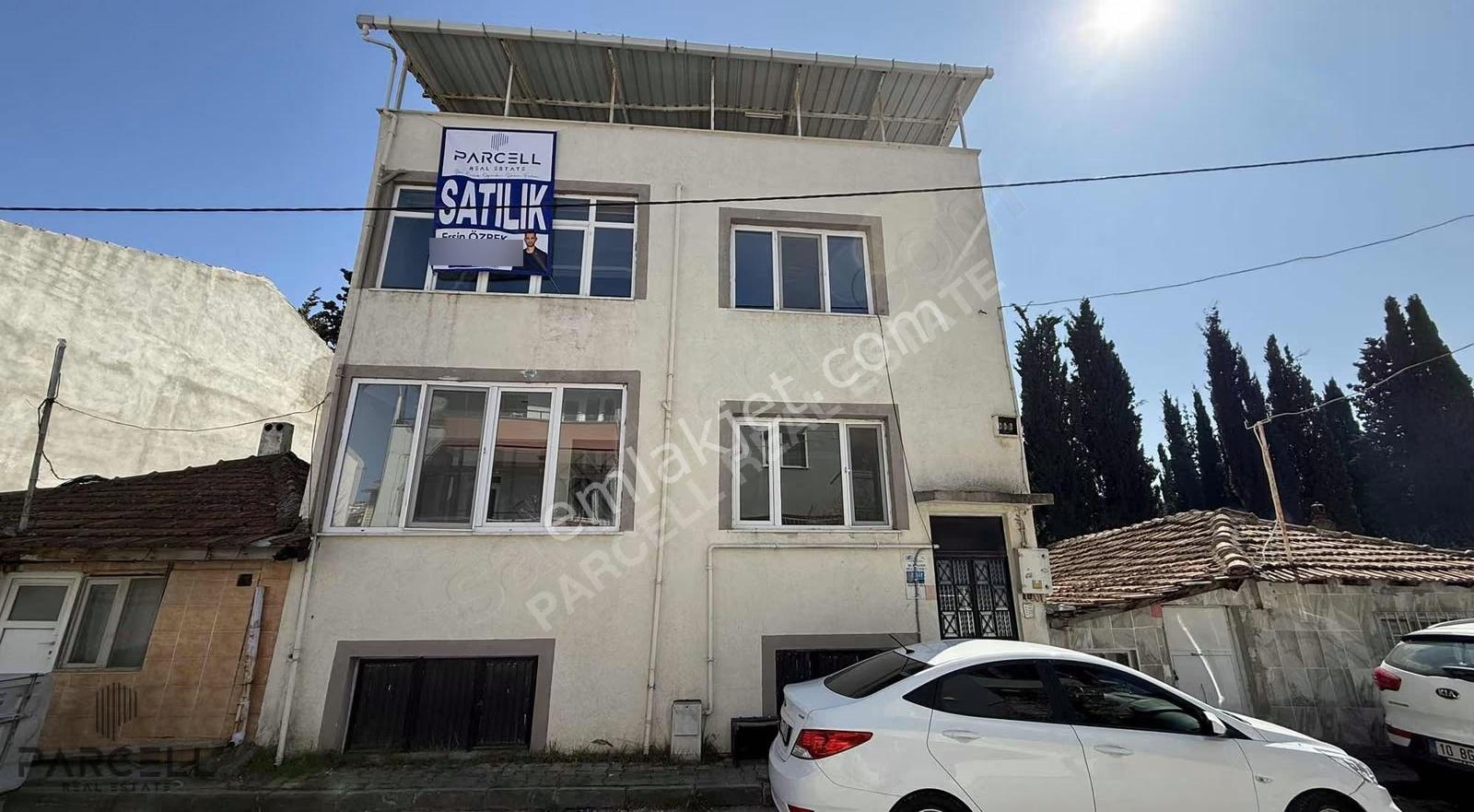 Balıkesir Karesi 1.sakarya Mahallesi Satılık 3 Katlı Komple Bina