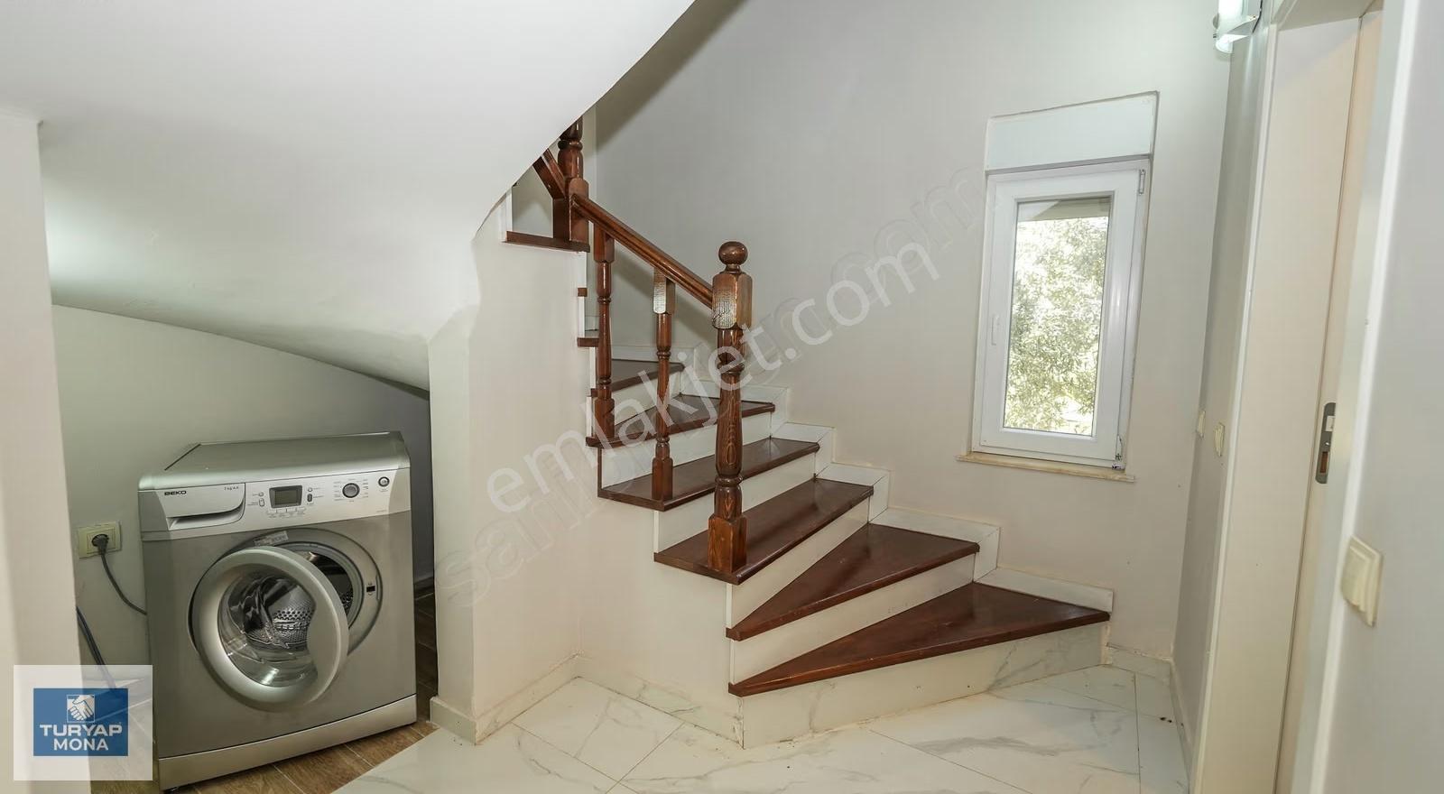 Geyikbayırında Doğayla İç İçe 3 Katlı Villa - Görsel 21