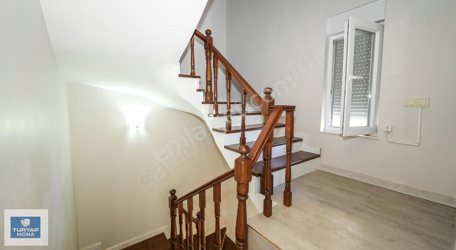 Geyikbayırında Doğayla İç İçe 3 Katlı Villa - Görsel 26