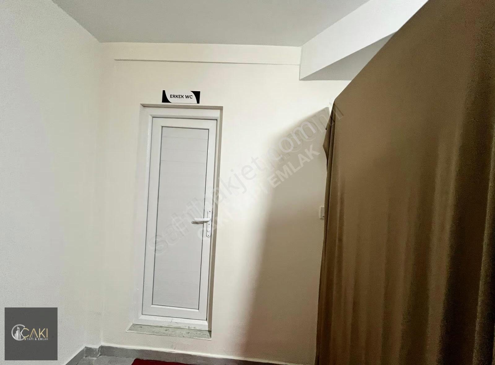Çakı Yapı Emlaktan Çarşı Merkezde Satılık Dükkan - Görsel 4