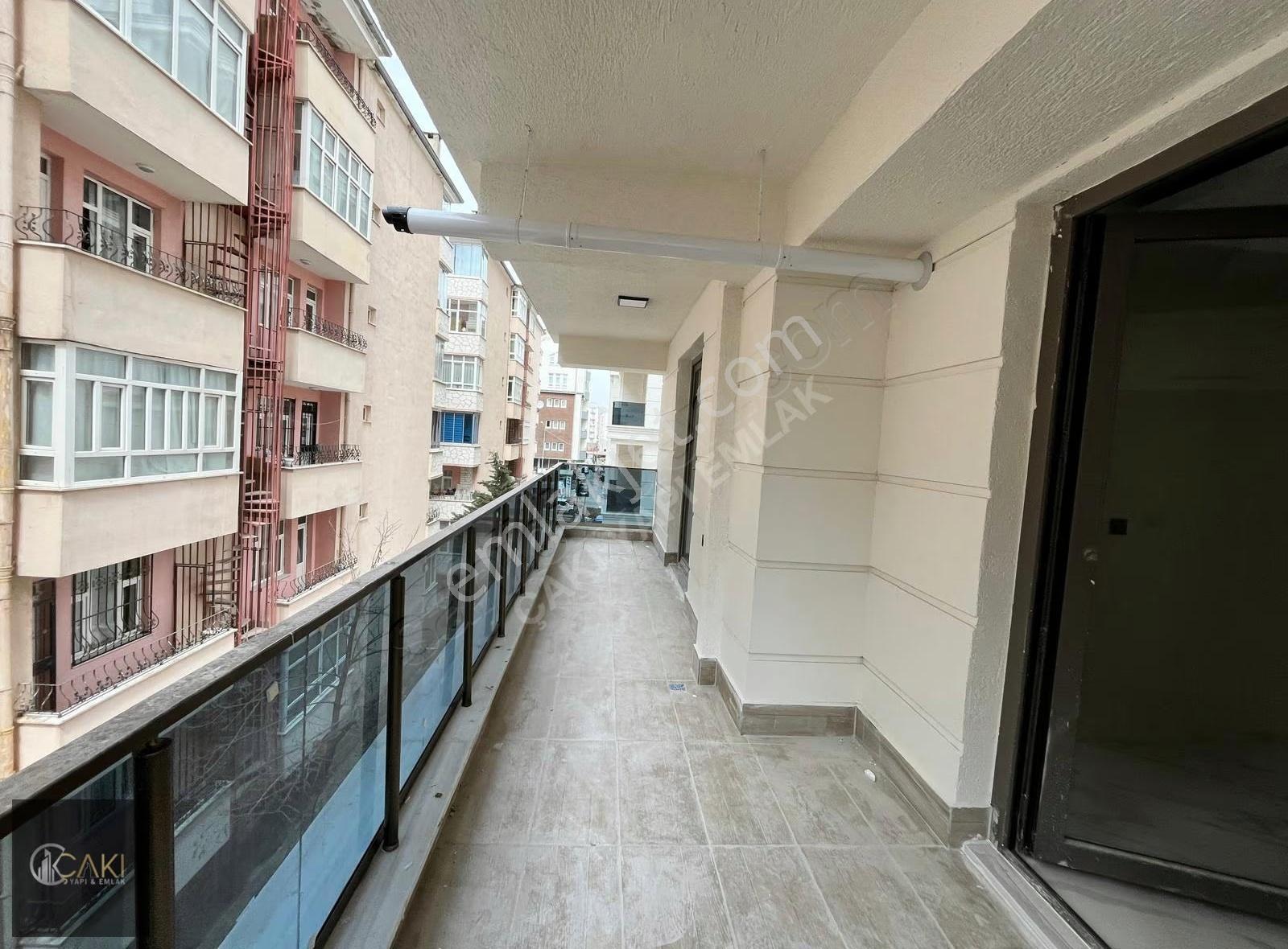 Çakı Yapı Emlaktan Cumhuriyet Mahallesinde Satılık 4+1 Daire - Görsel 15