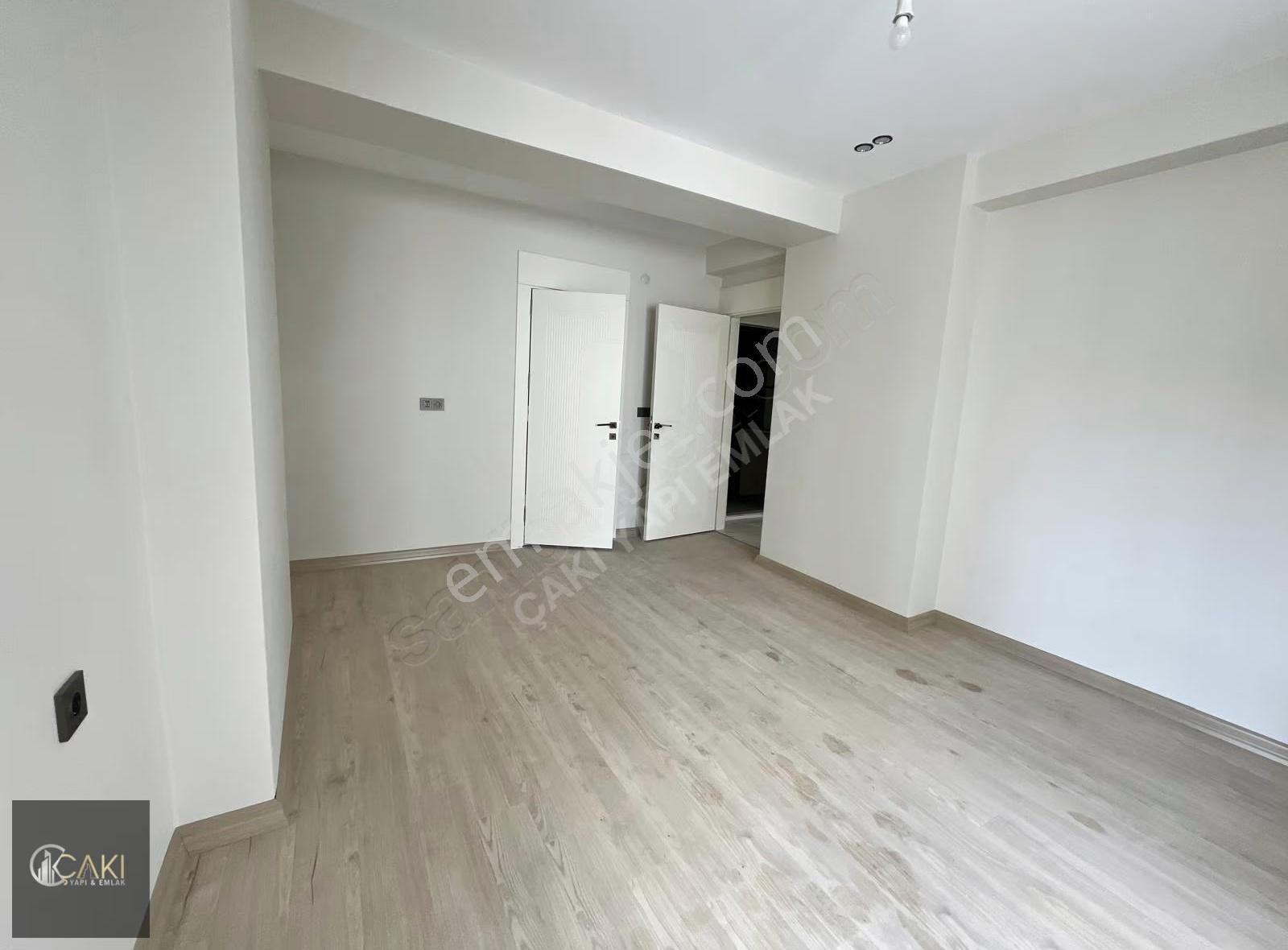 Çakı Yapı Emlaktan Cumhuriyet Mahallesinde Satılık 4+1 Daire - Görsel 35