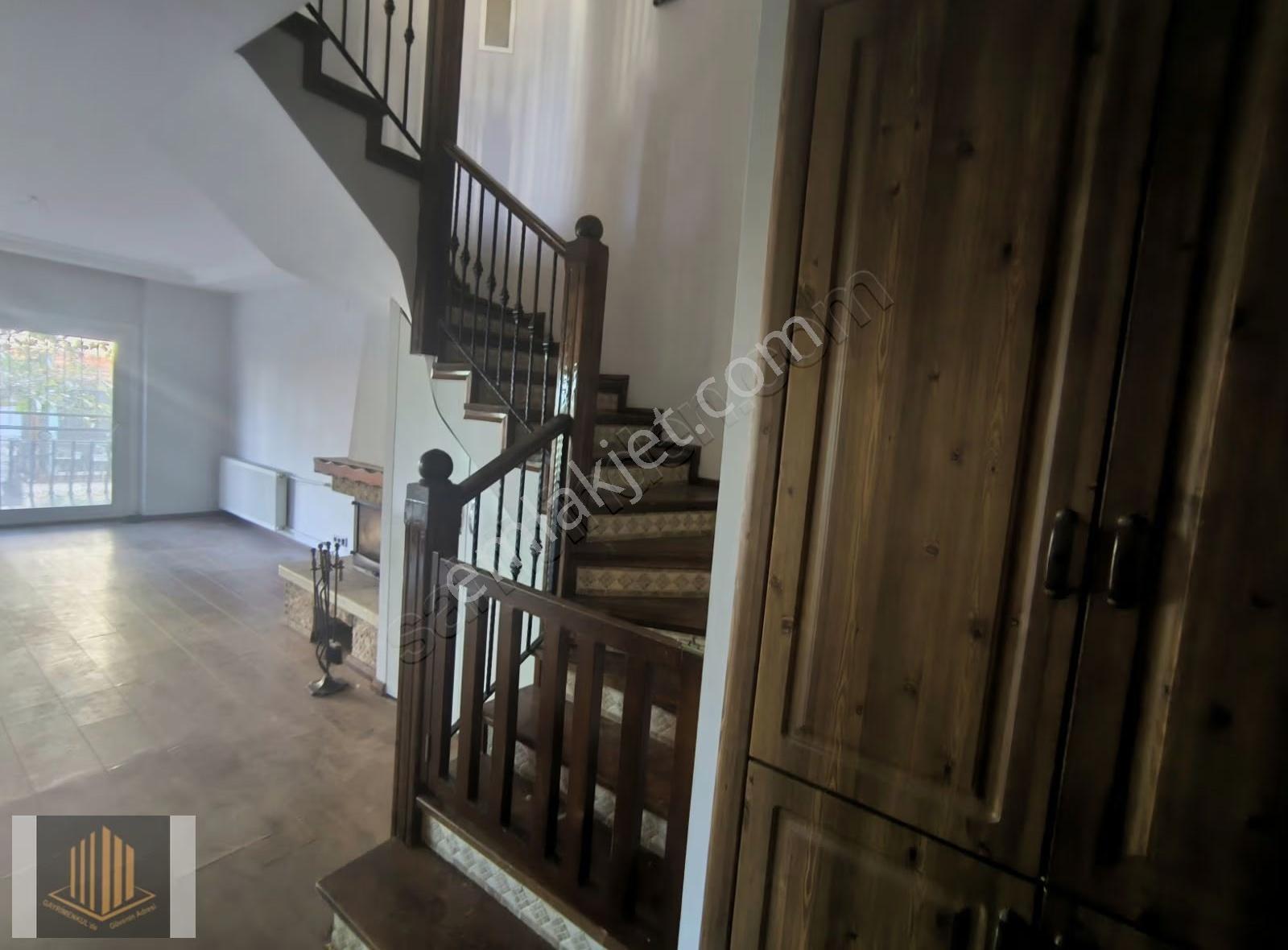 Sağlam'dan Esentepe'de 4+1 Kiralık Villa - Görsel 6