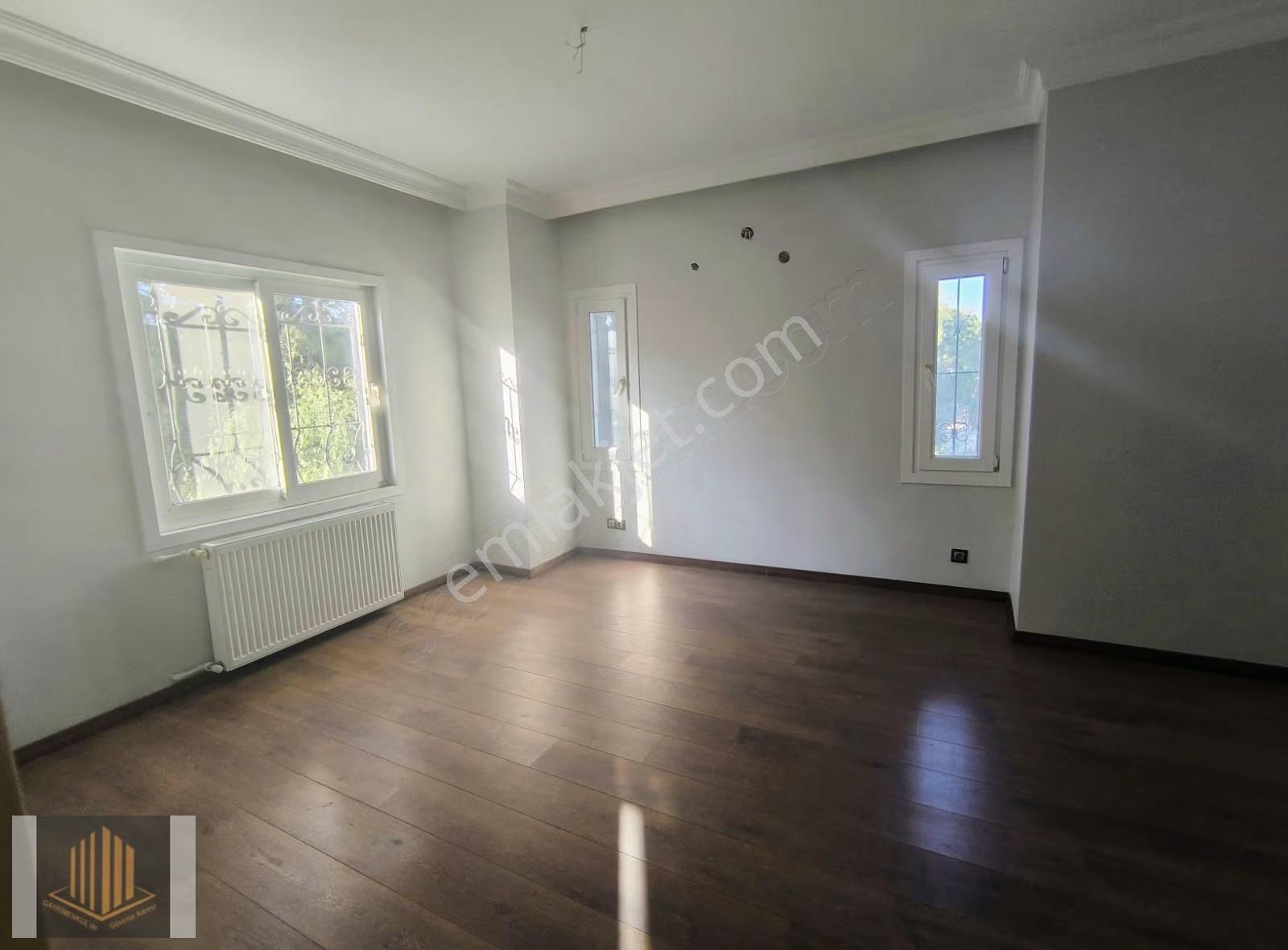 Sağlam'dan Esentepe'de 4+1 Kiralık Villa - Görsel 3