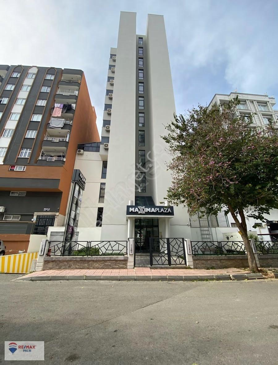Remax Palm'den Merkezi Konumda Prestijli Kiralık Ofis - Görsel 23