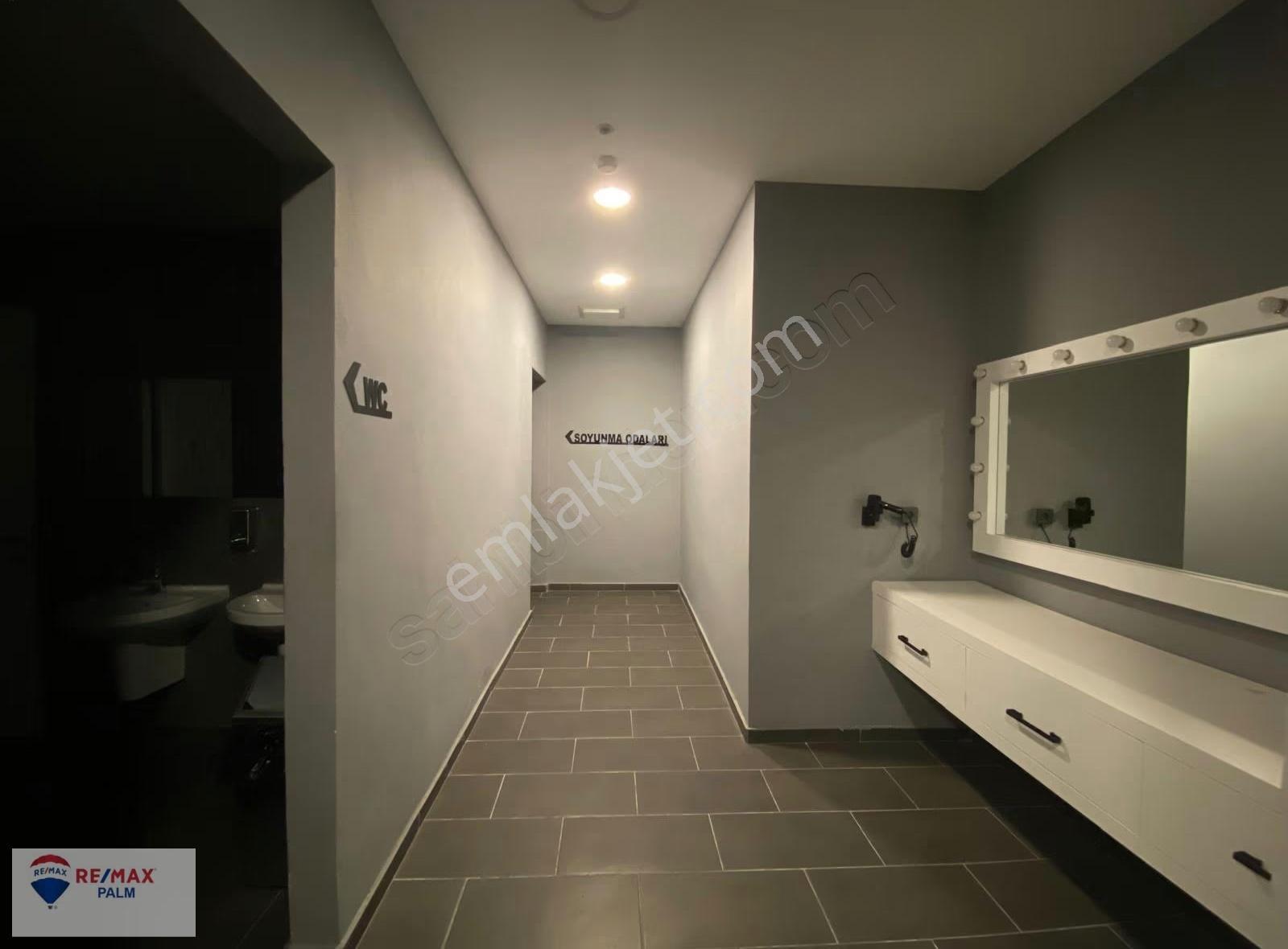 Remax Palm'den Pozcu Evo İş Merkezi'nde Satılık Büro/ofis - Görsel 22