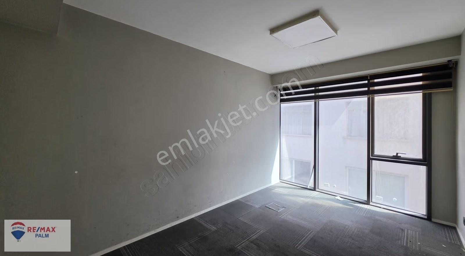 Remax Palm'den Pozcu Evo İş Merkezi'nde Satılık Büro/ofis - Görsel 6