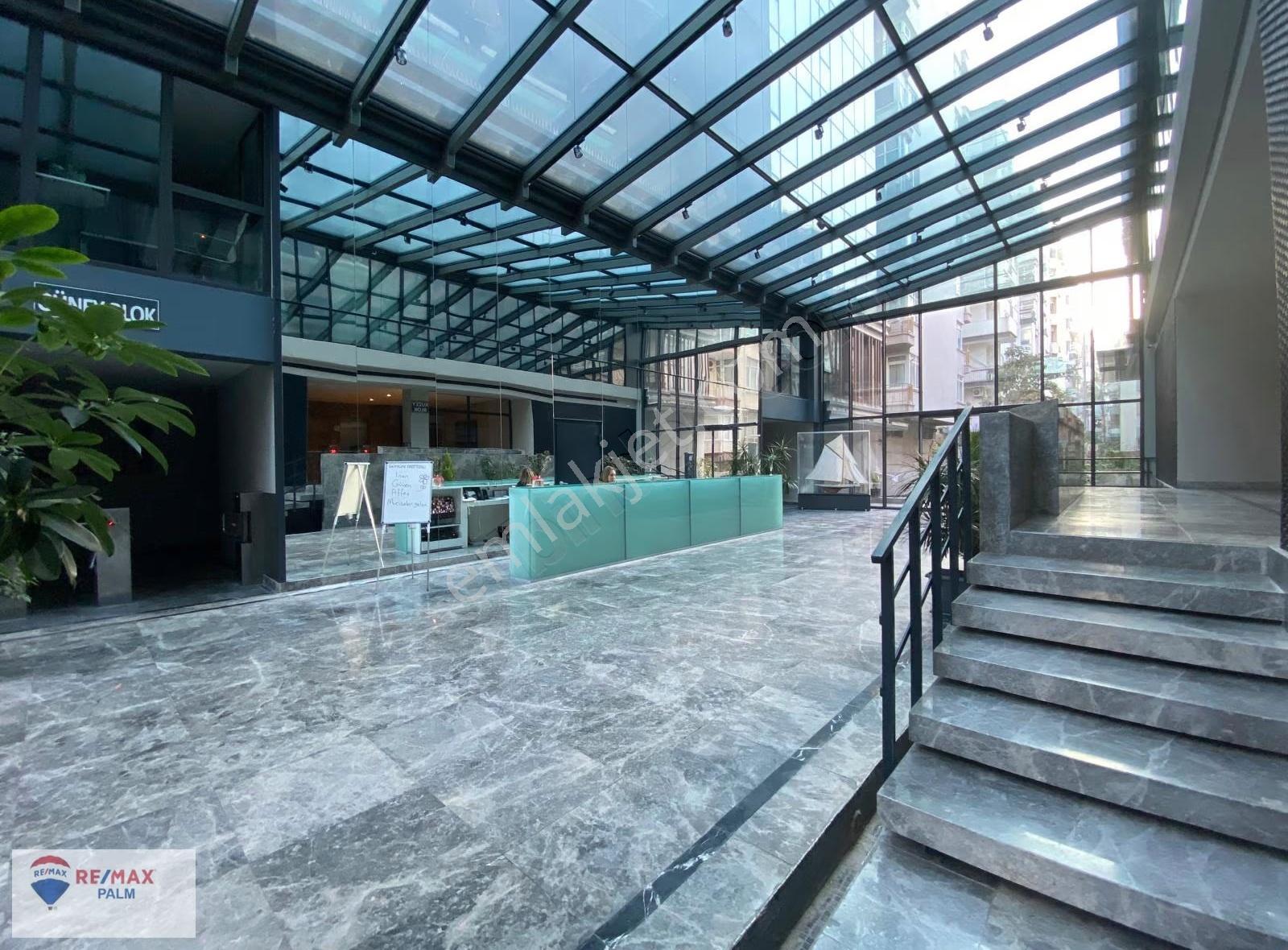 Remax Palm'den Pozcu Evo İş Merkezi'nde Satılık Büro/ofis - Görsel 10
