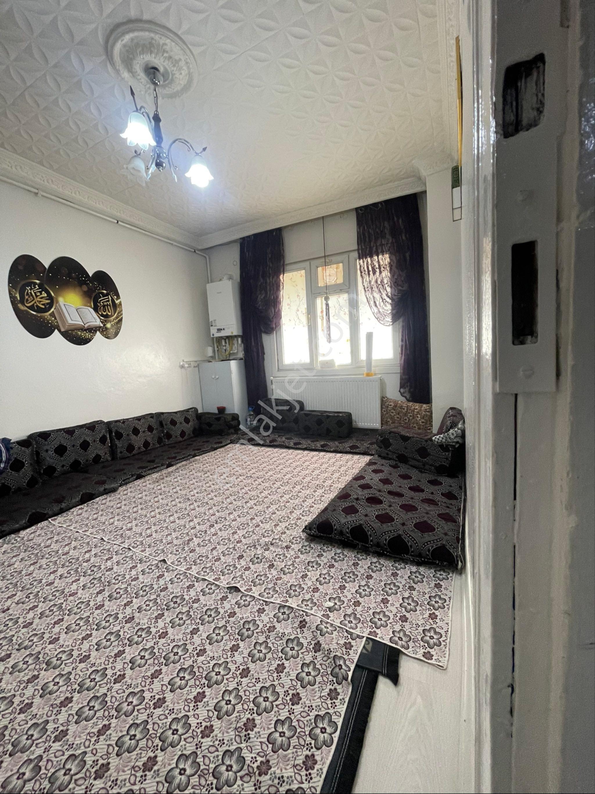 Yılmaz Emlaktan Kıbrıs Mahallesinde Doğal Gazlı İki Katlı Müstakil Ev. - Görsel 27