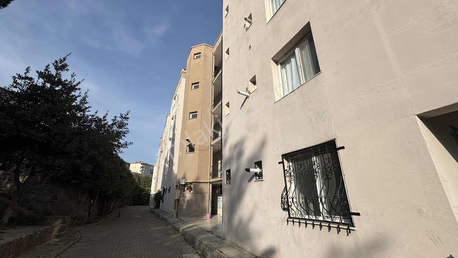 Evka 3 Seçkinköy Sitesi Ferah Cepheli 3+1 - Görsel 11