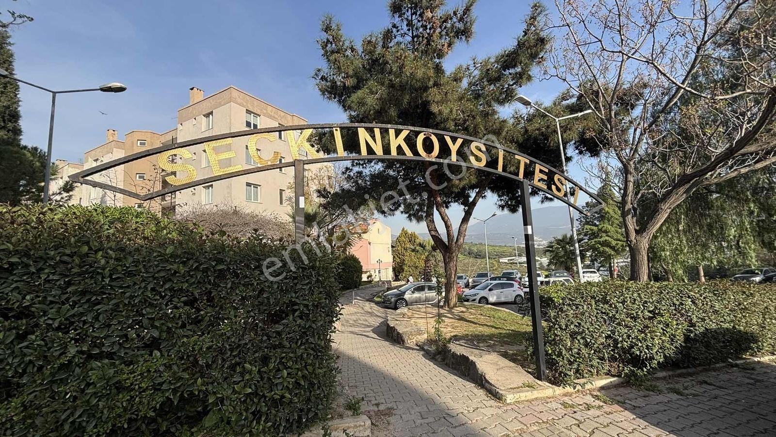 Evka 3 Seçkinköy Sitesi Ferah Cepheli 3+1 - Görsel 19
