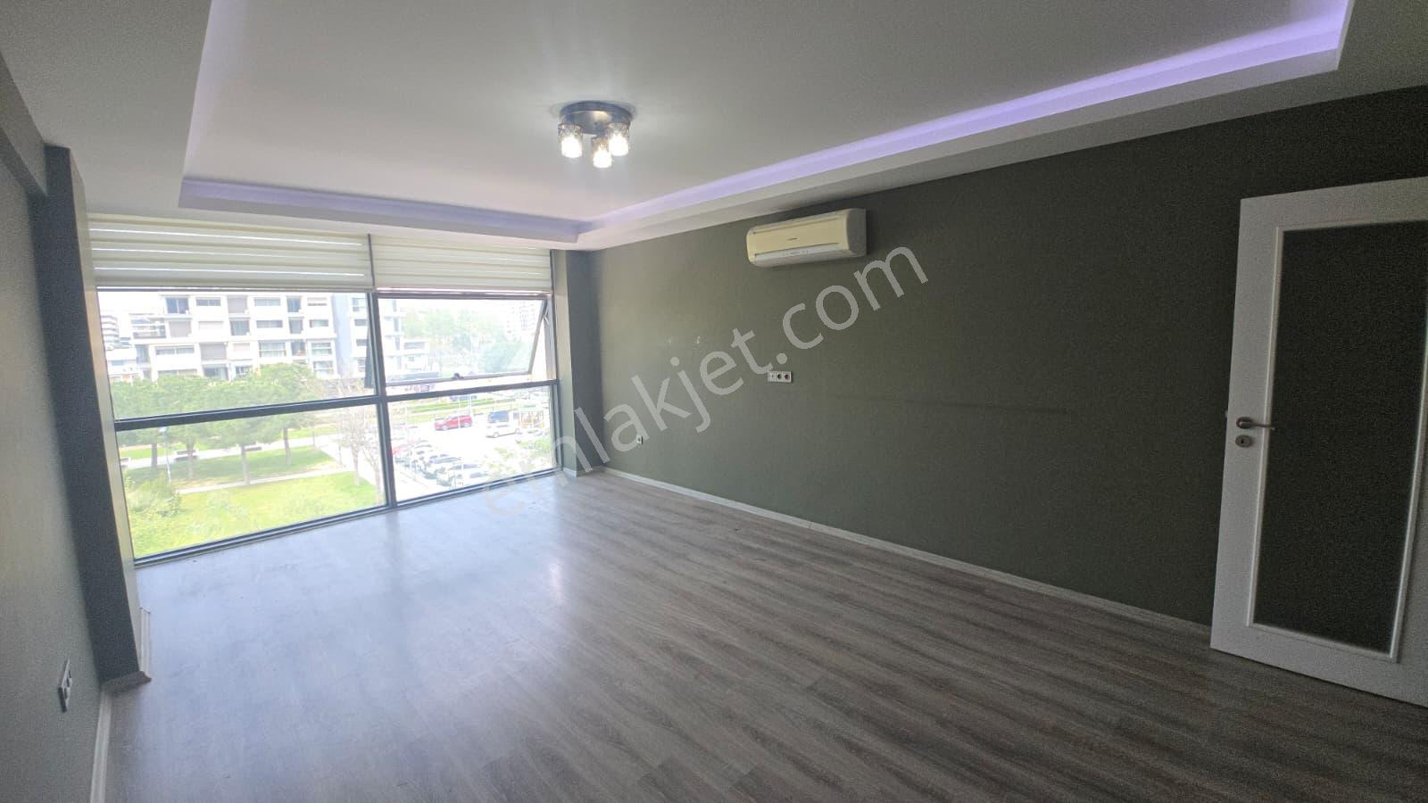 Bayraklı Dedemhan Plazada 60 M² 2+0 Kiralık Ofis | Park Manzara - Görsel 16