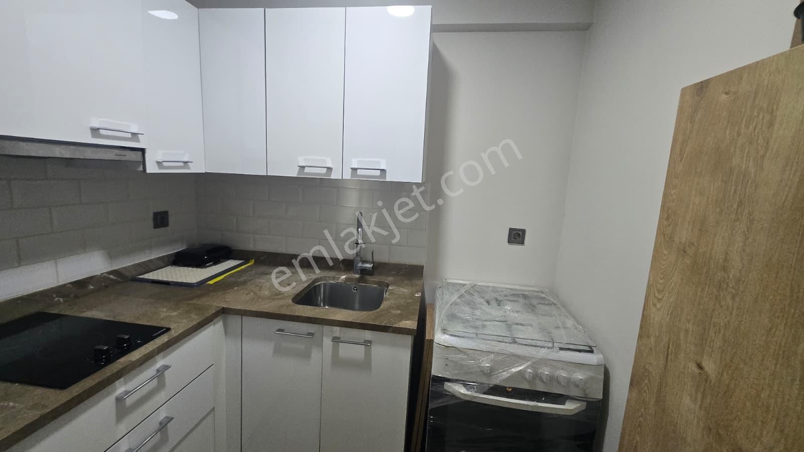 Bayraklı Dedemhan Plazada 60 M² 2+0 Kiralık Ofis | Park Manzara - Görsel 14