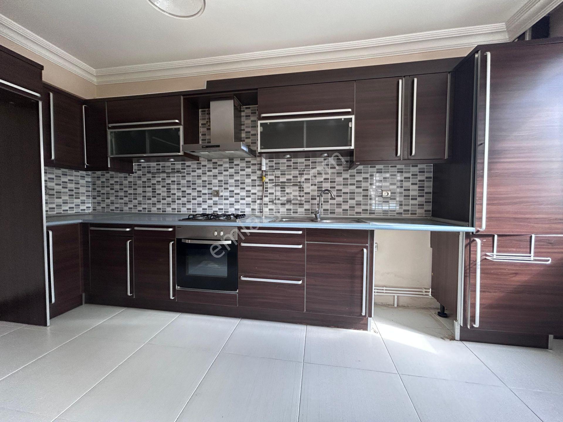 Edremit Cennetayağı Mahallesinde 3+1 Doğalgazlı Daire - Görsel 31