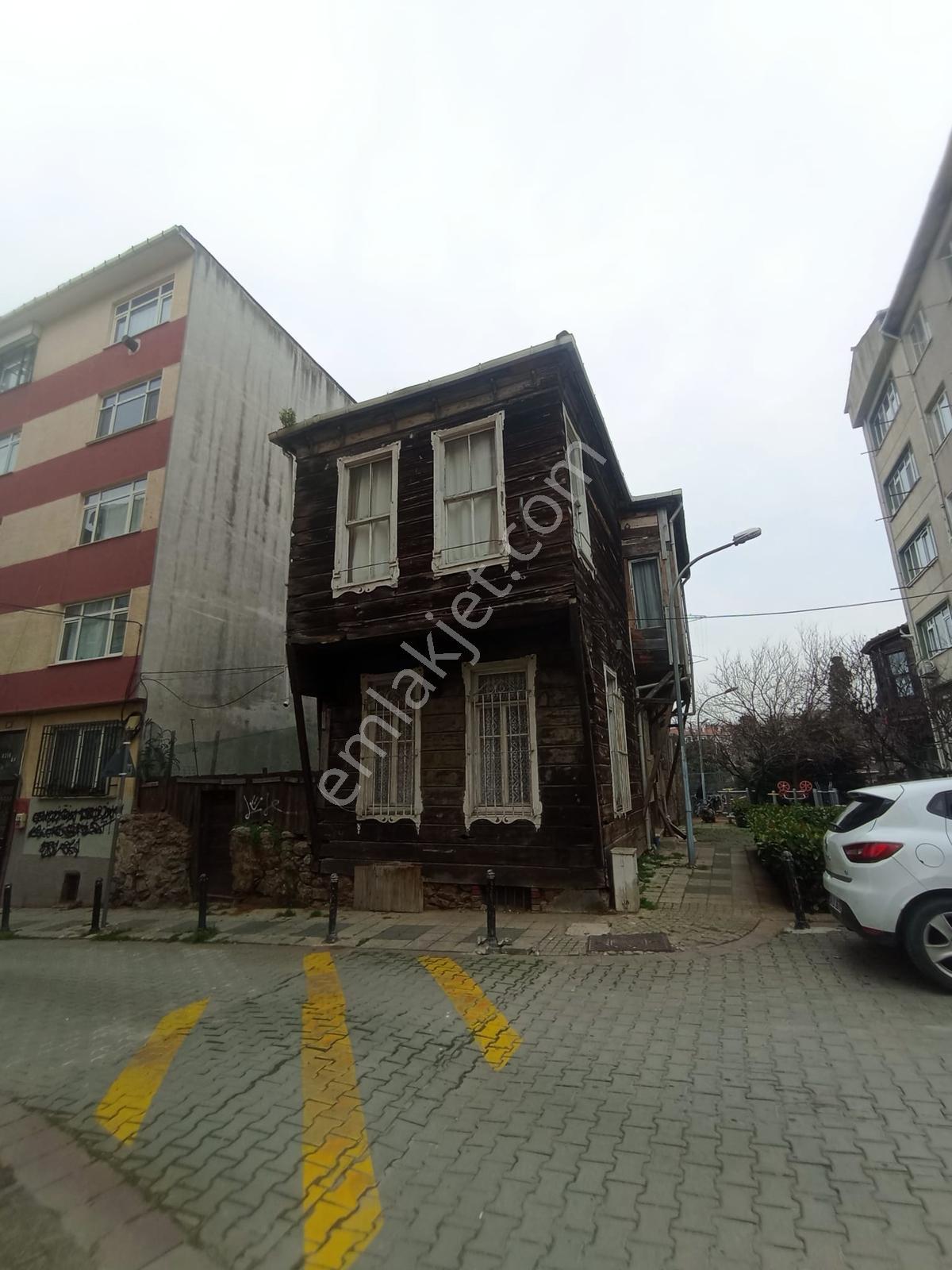Kadıköy Rasimpaşa Restorasyon Potansiyelli Müstakil Tarihi Köşk - Görsel 3