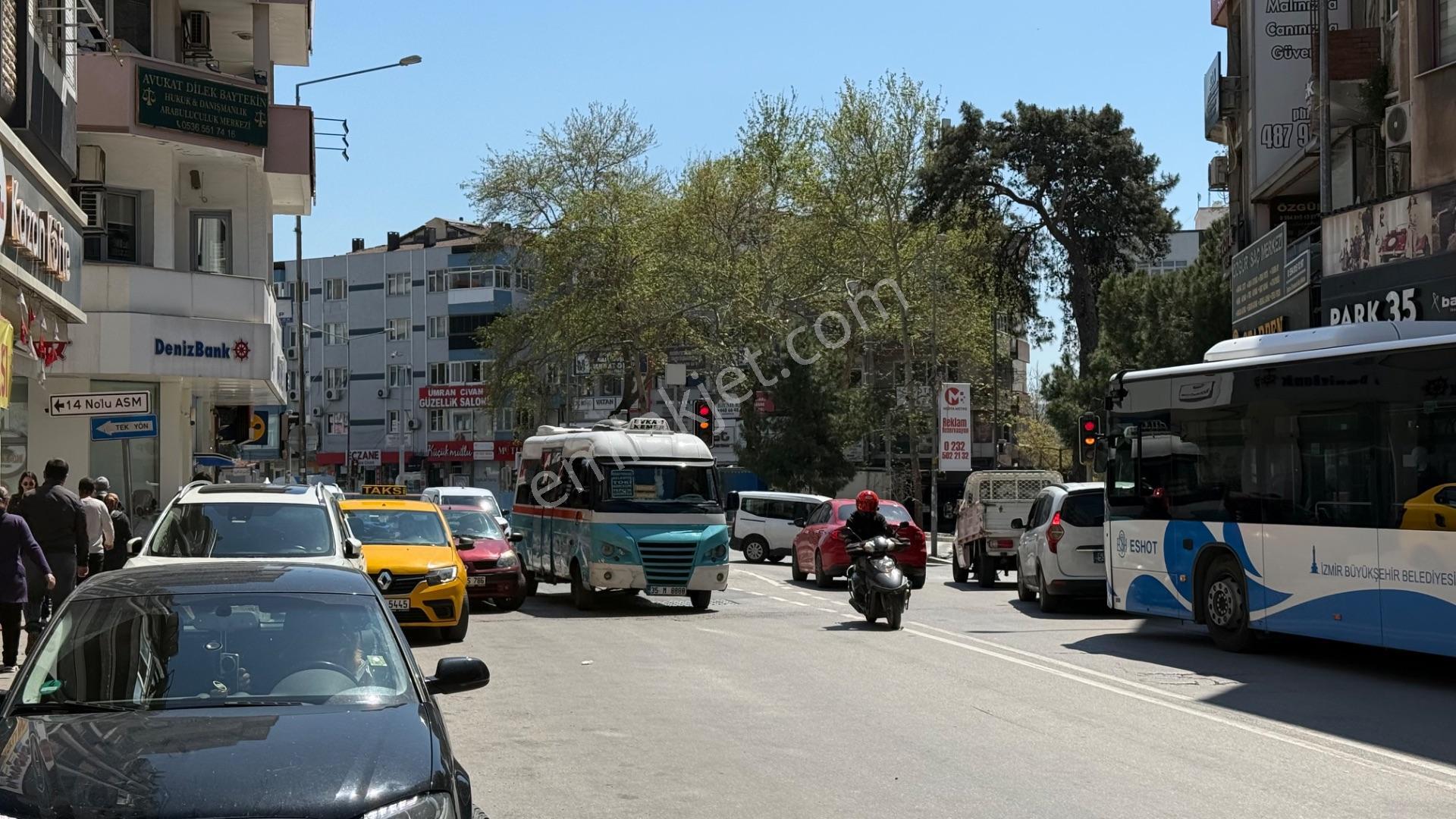Şirinyer Menderes Caddesinde 3+1 Doğalgazlı İzbanve Metroya 3 Dk - Görsel 33