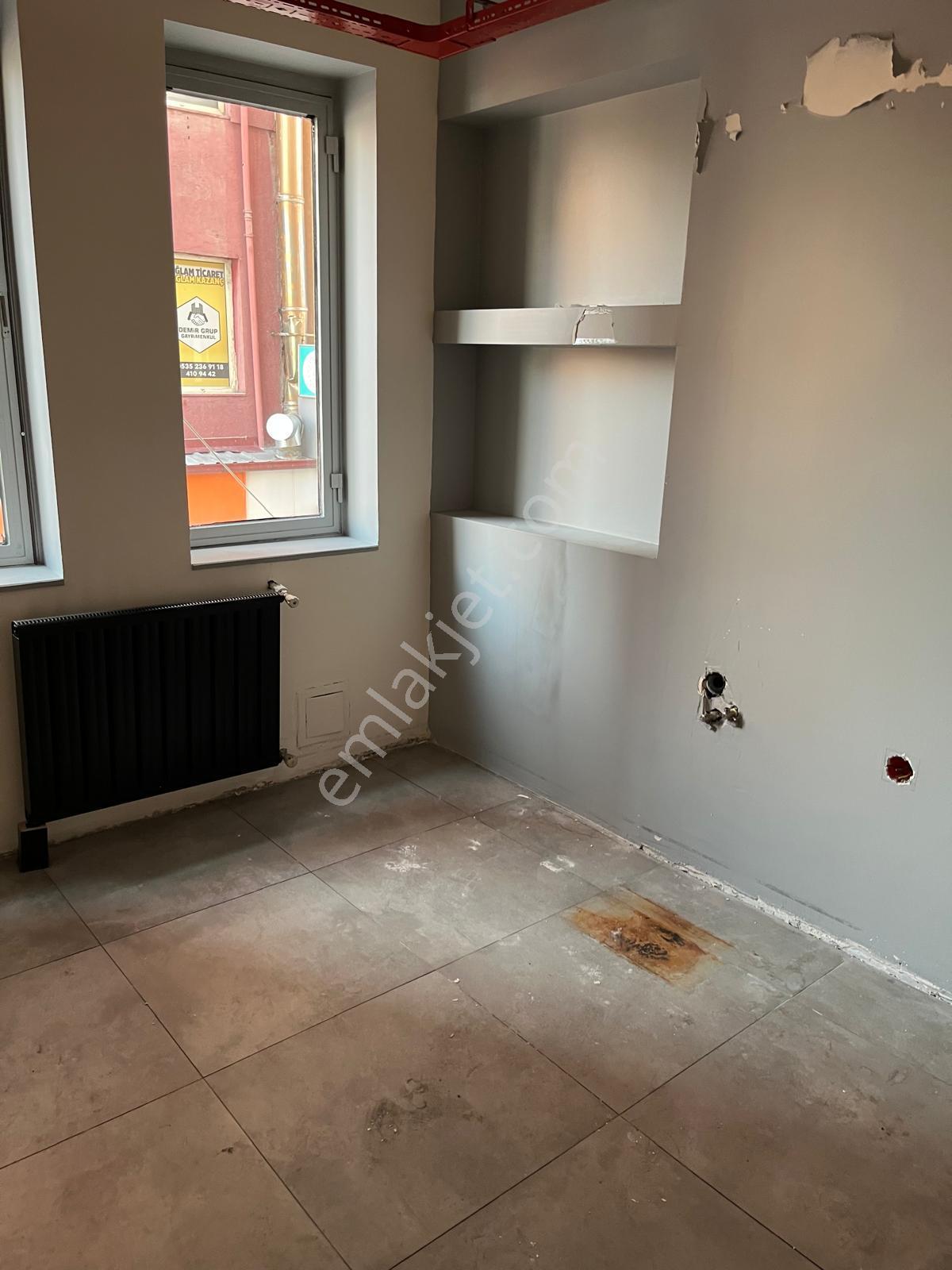Selçuklu Selay İş Hanı Kiralık Büro
