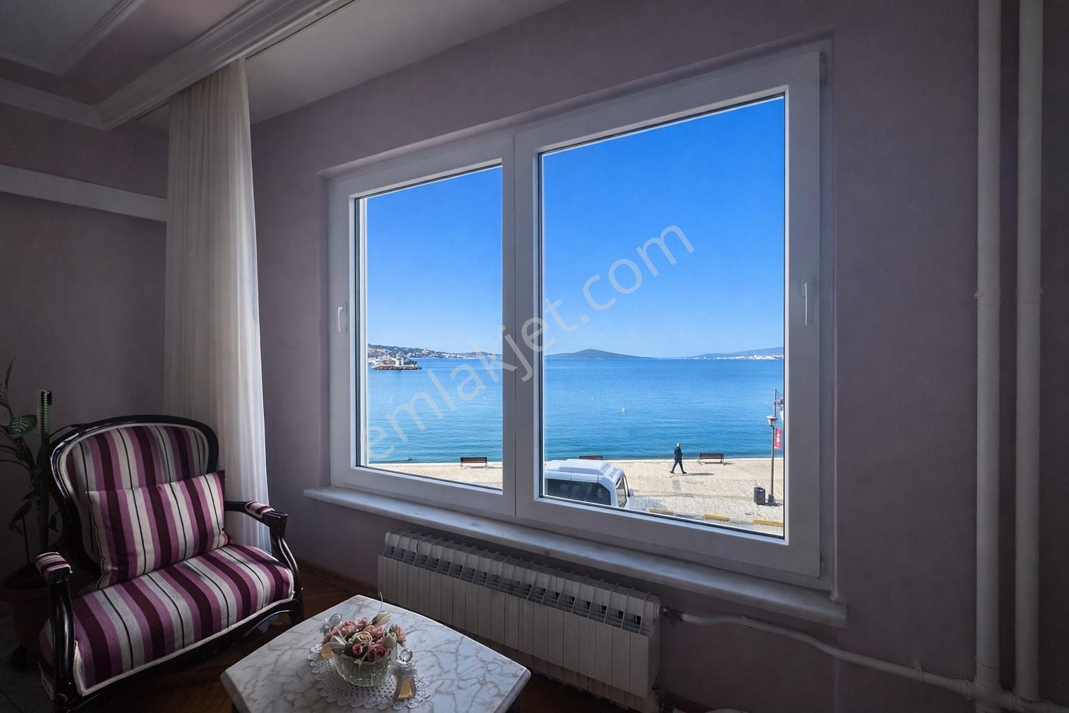 Umas Solutıon'dan Ayvalık Merkezde Denize Sıfır 3+1 Daire