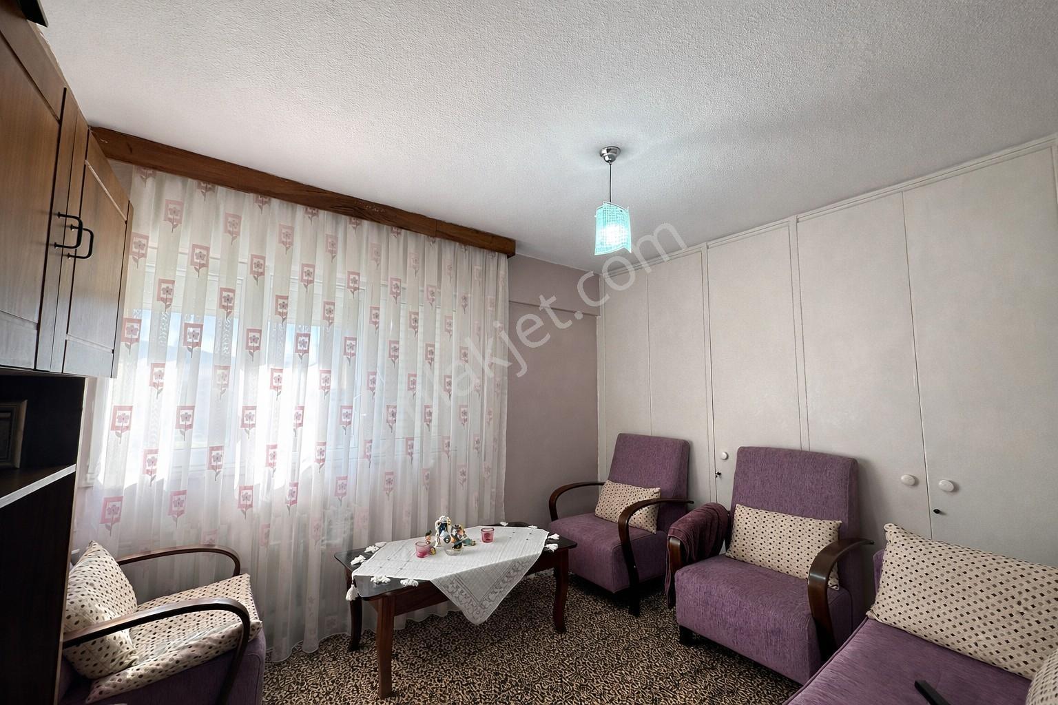 Umas Solutıon'dan Ayvalık Merkezde Denize Sıfır 3+1 Daire - Görsel 6