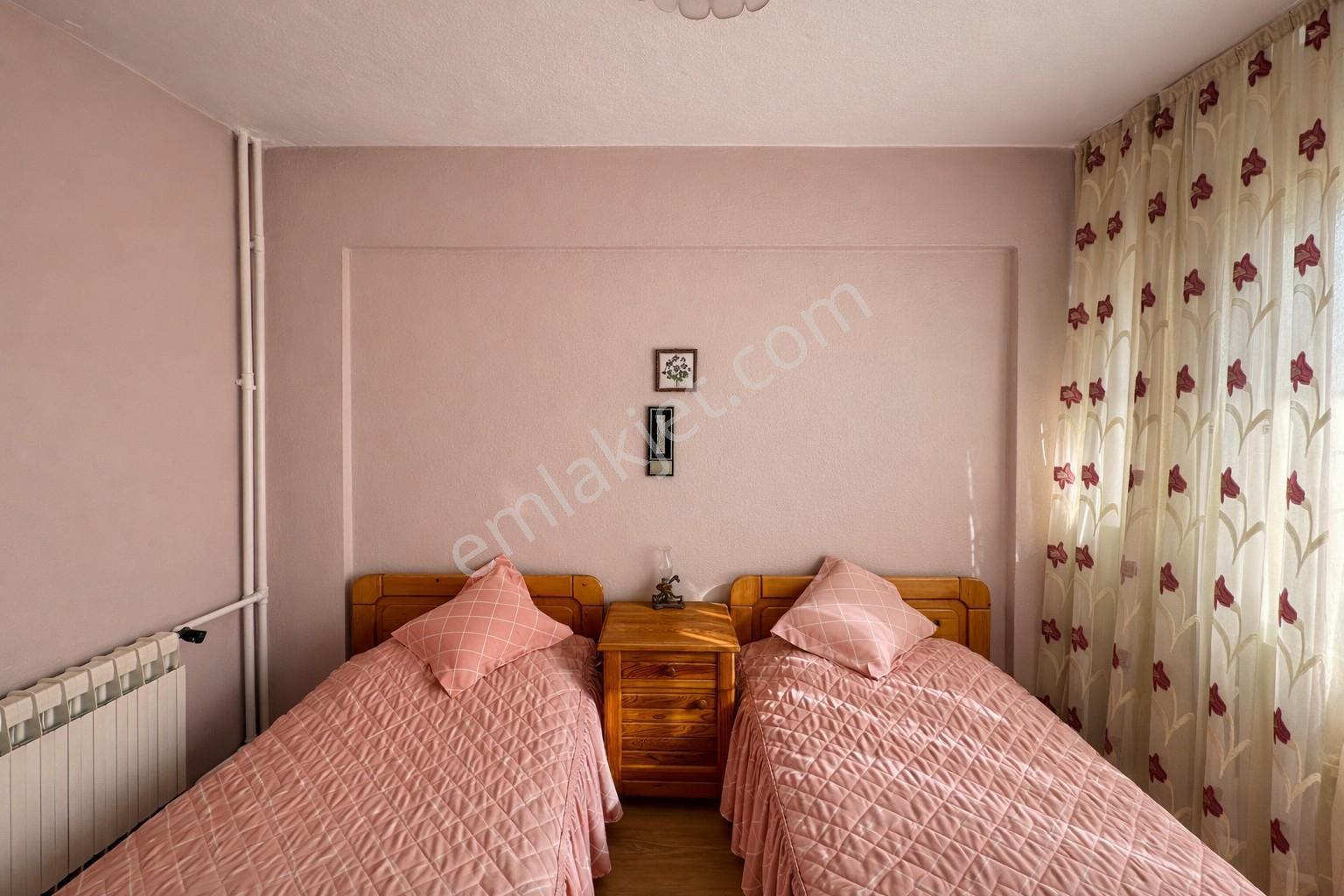 Umas Solutıon'dan Ayvalık Merkezde Denize Sıfır 3+1 Daire - Görsel 7