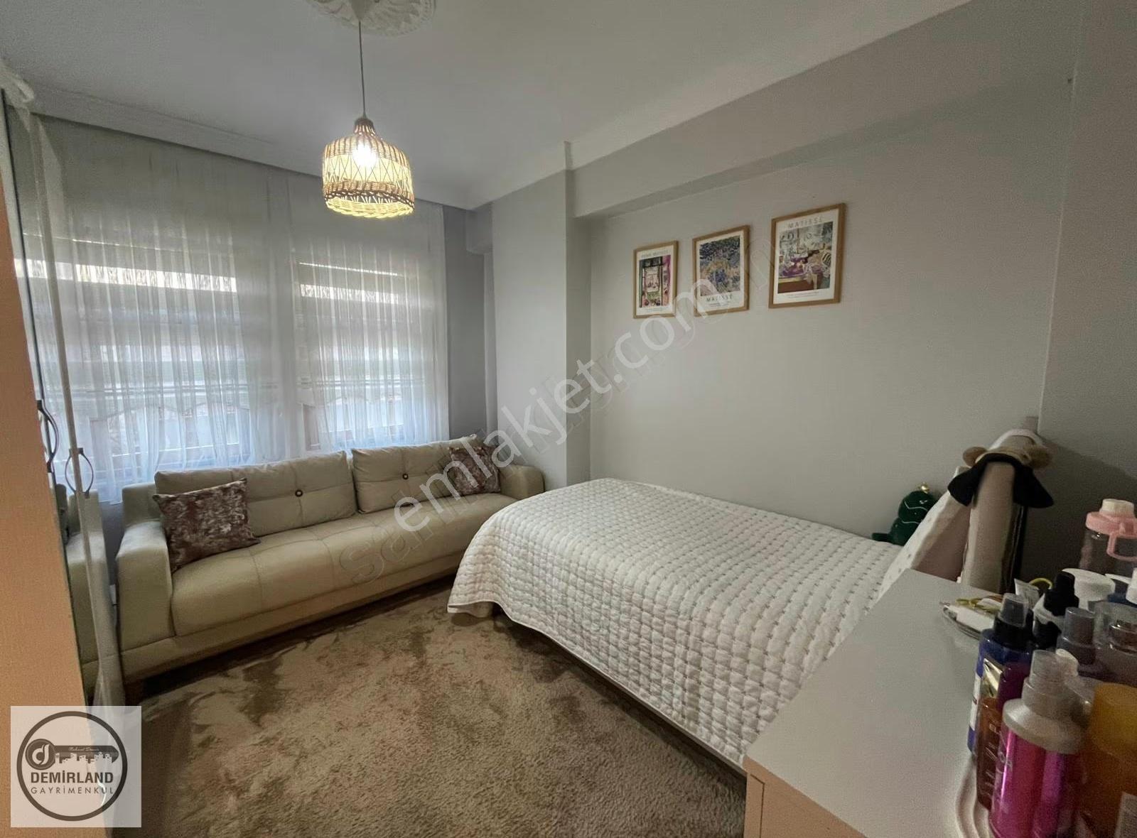 Demirland'dan Satılık Kıbrıs Caddesinde 2+1 Bakımlı Daire - Görsel 7