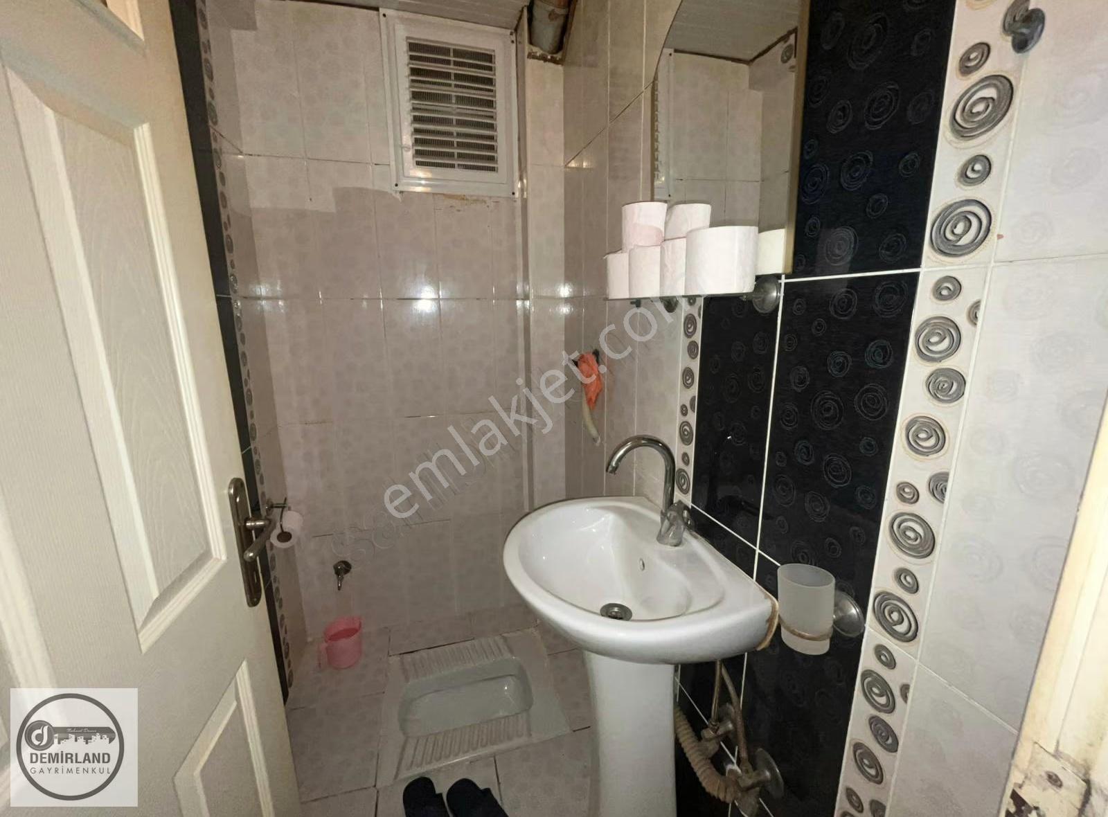 Demirland'dan Satılık Kıbrıs Caddesinde 2+1 Bakımlı Daire - Görsel 19
