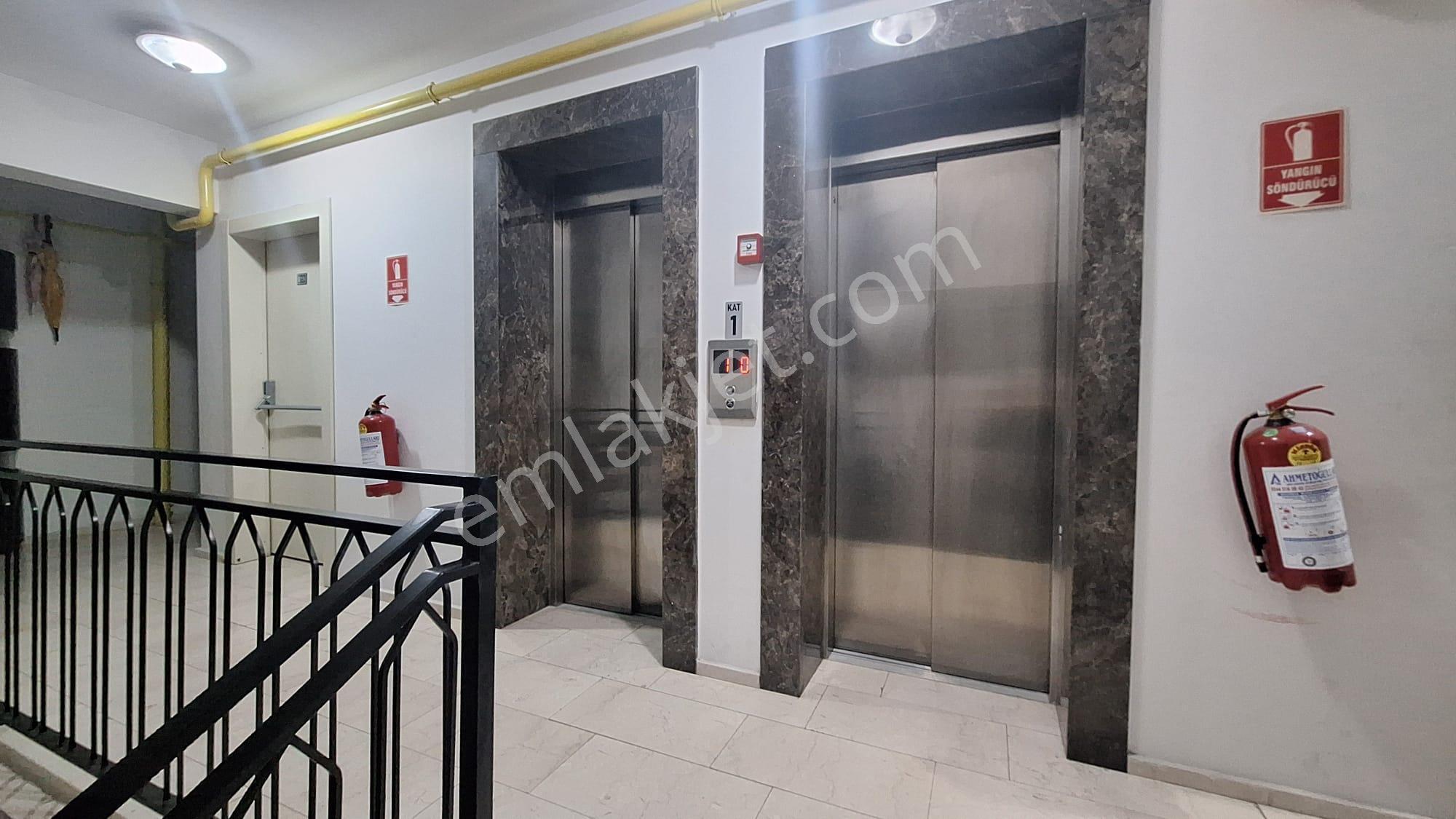 Akıncılar'da Site İçinde E.banyolu 3+1 Full Eşyalı Satılık Daire - Görsel 8