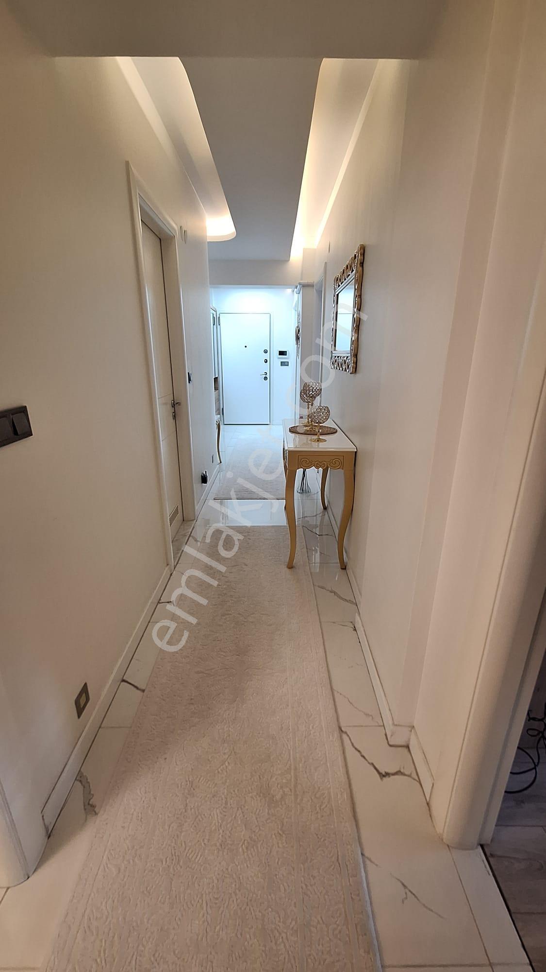 Akıncılar'da Site İçinde E.banyolu 3+1 Full Eşyalı Satılık Daire - Görsel 13