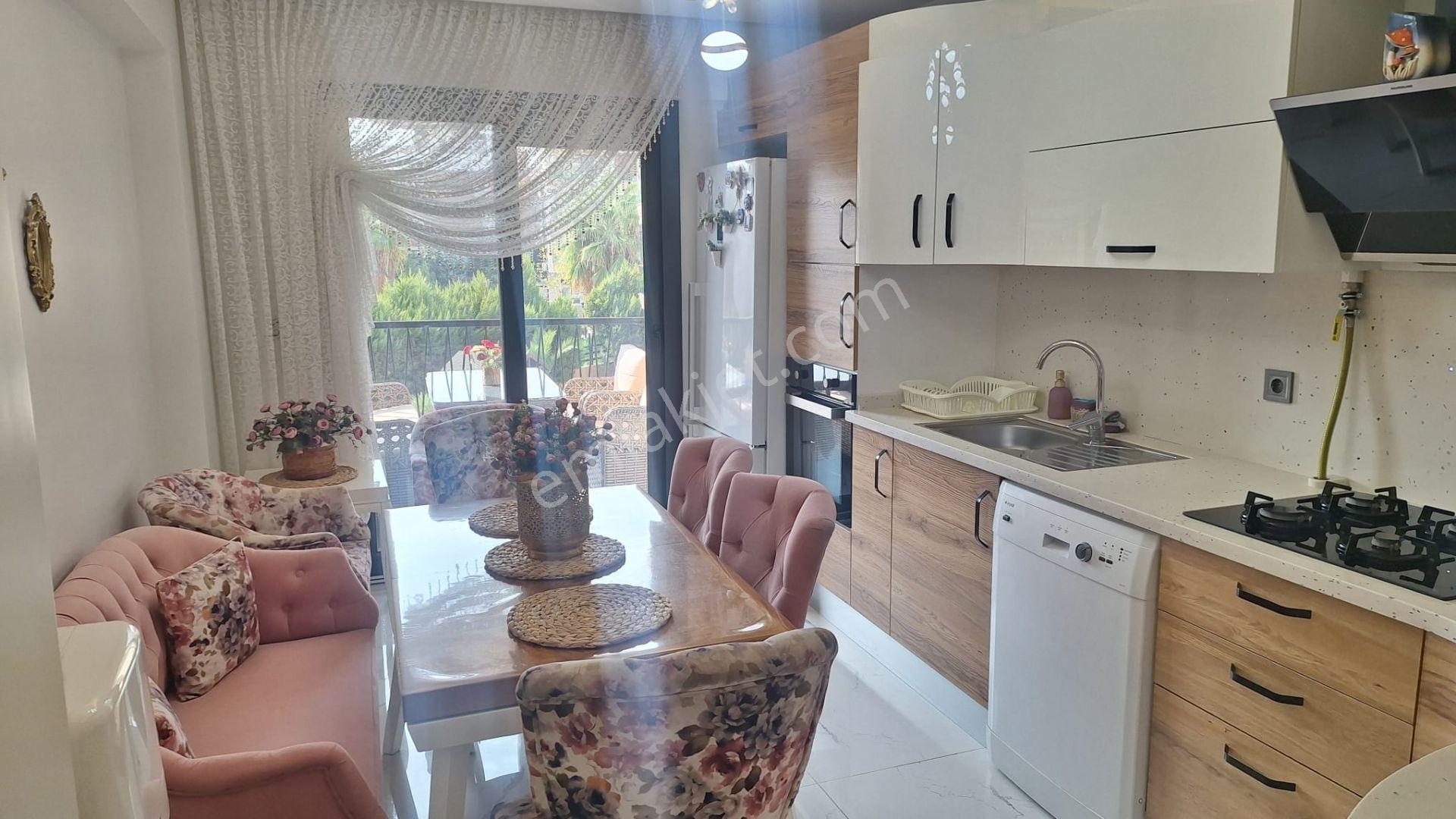 Akıncılar'da Site İçinde E.banyolu 3+1 Full Eşyalı Satılık Daire - Görsel 14