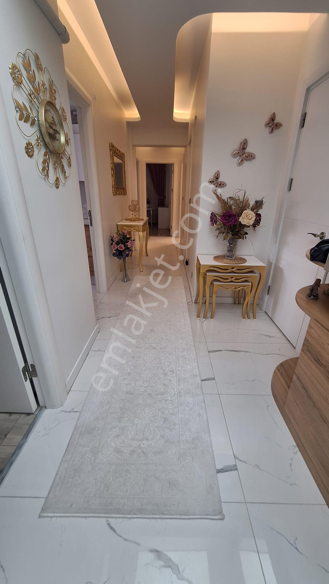 Akıncılar'da Site İçinde E.banyolu 3+1 Full Eşyalı Satılık Daire - Görsel 12