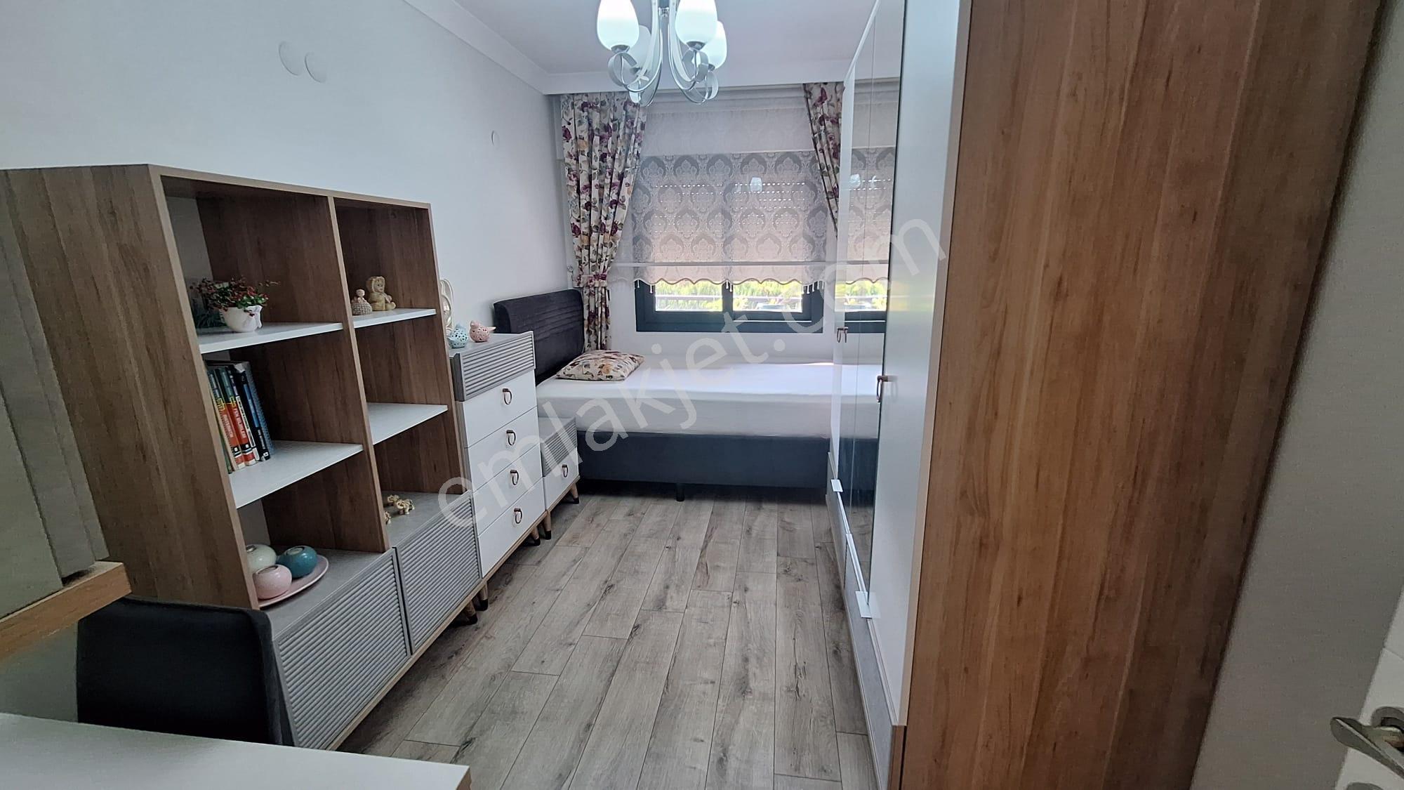 Akıncılar'da Site İçinde E.banyolu 3+1 Full Eşyalı Satılık Daire - Görsel 34