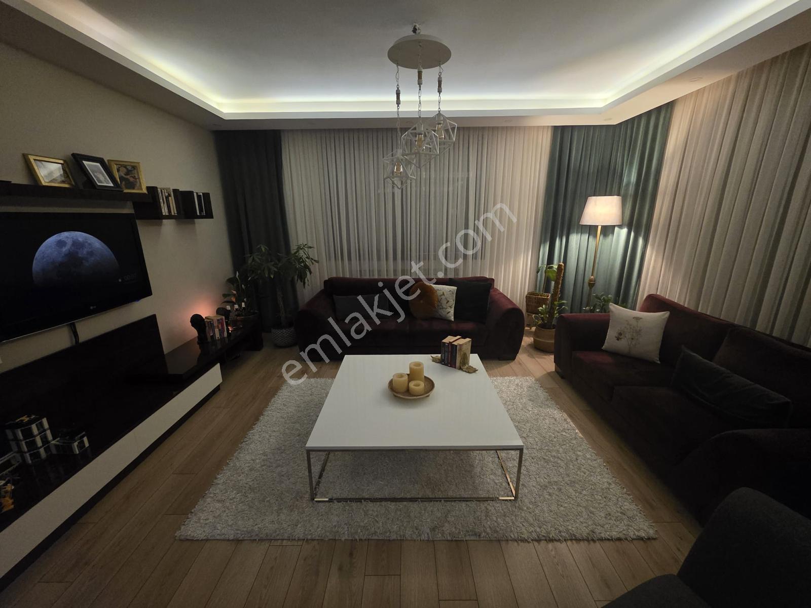 Altıntepe Mahallesi 3+1 Geniş Daire Varna Gayrimenkulden - Görsel 11