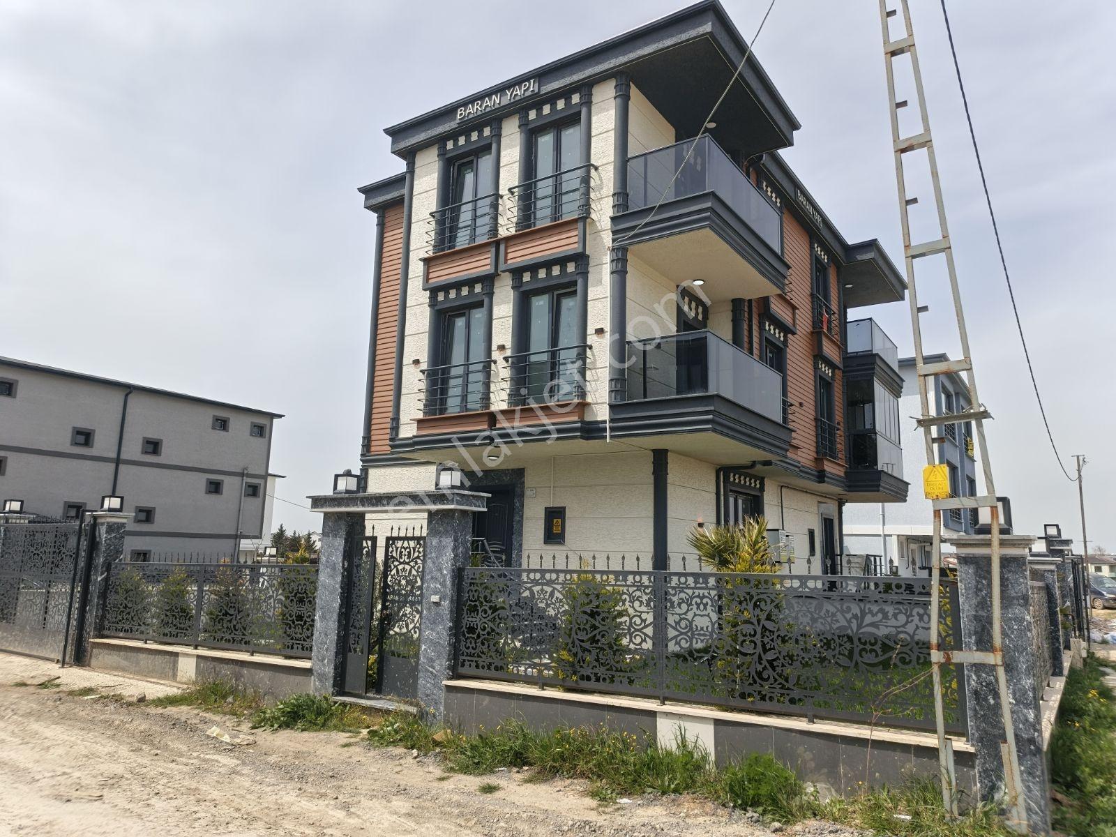 Saka Gayrimenkul Güvencesi İle. Sıfır 4+1 Müstakil Villa Tadında