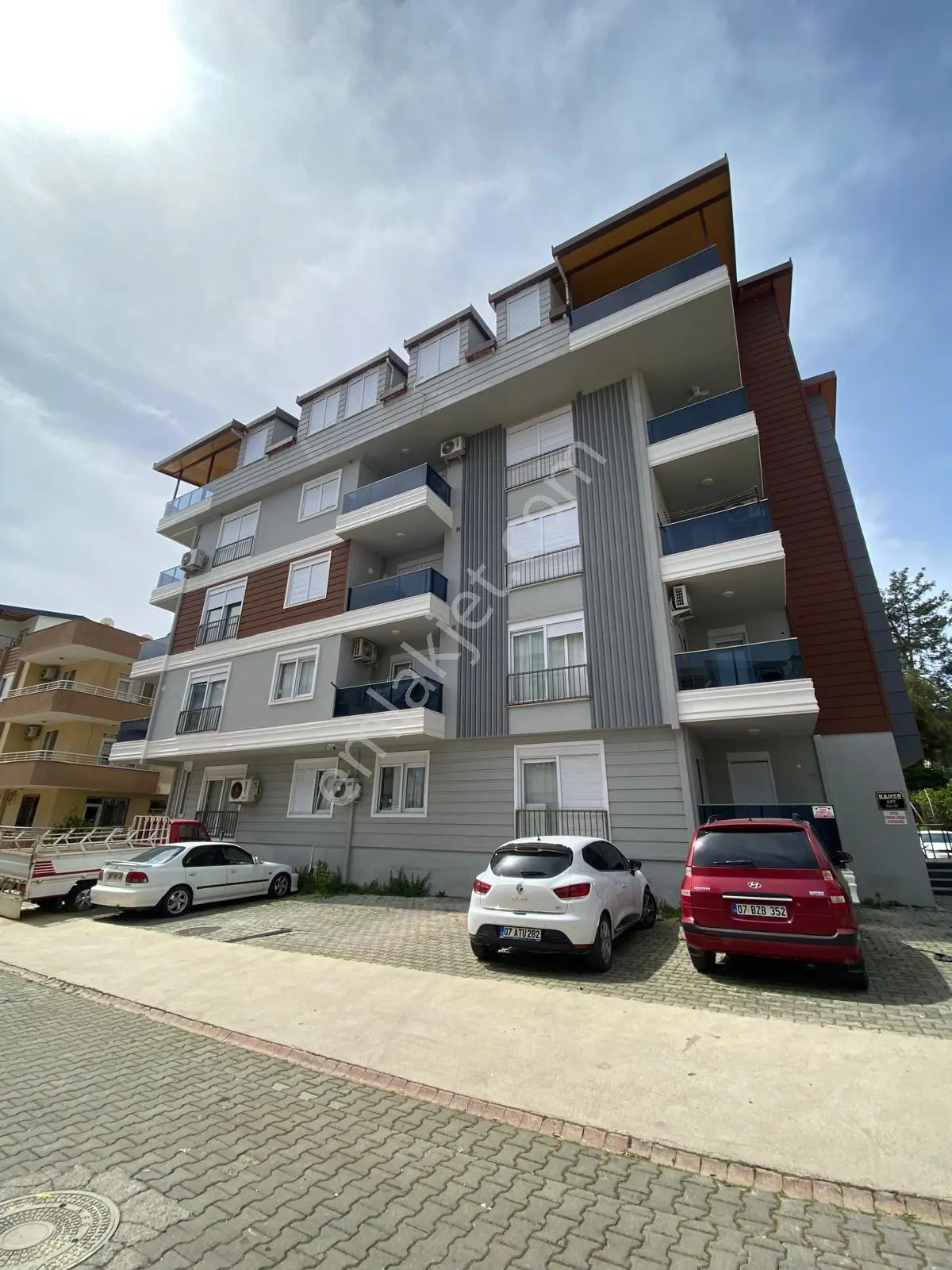 Gazipaşa'da Modern Tasarımlı Full Eşyalı 1+1 Daire - Görsel 3