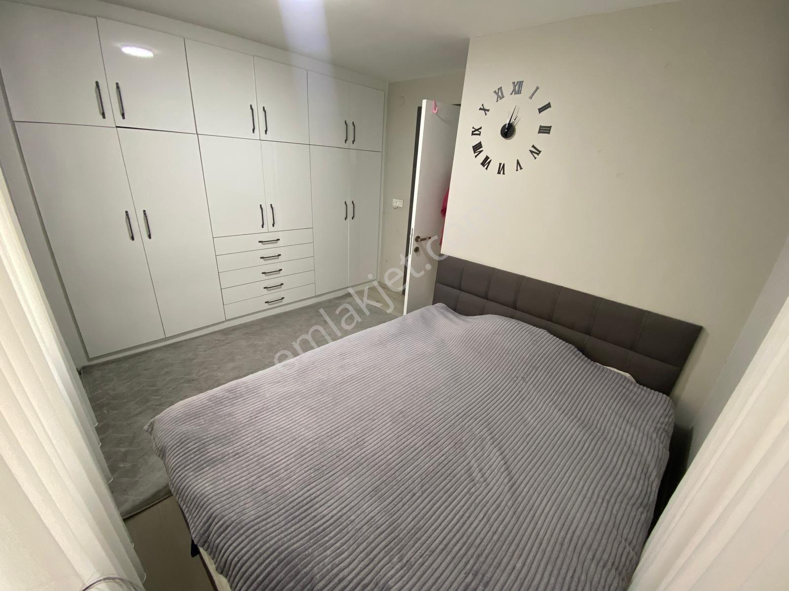 Gazipaşa'da Modern Tasarımlı Full Eşyalı 1+1 Daire - Görsel 16