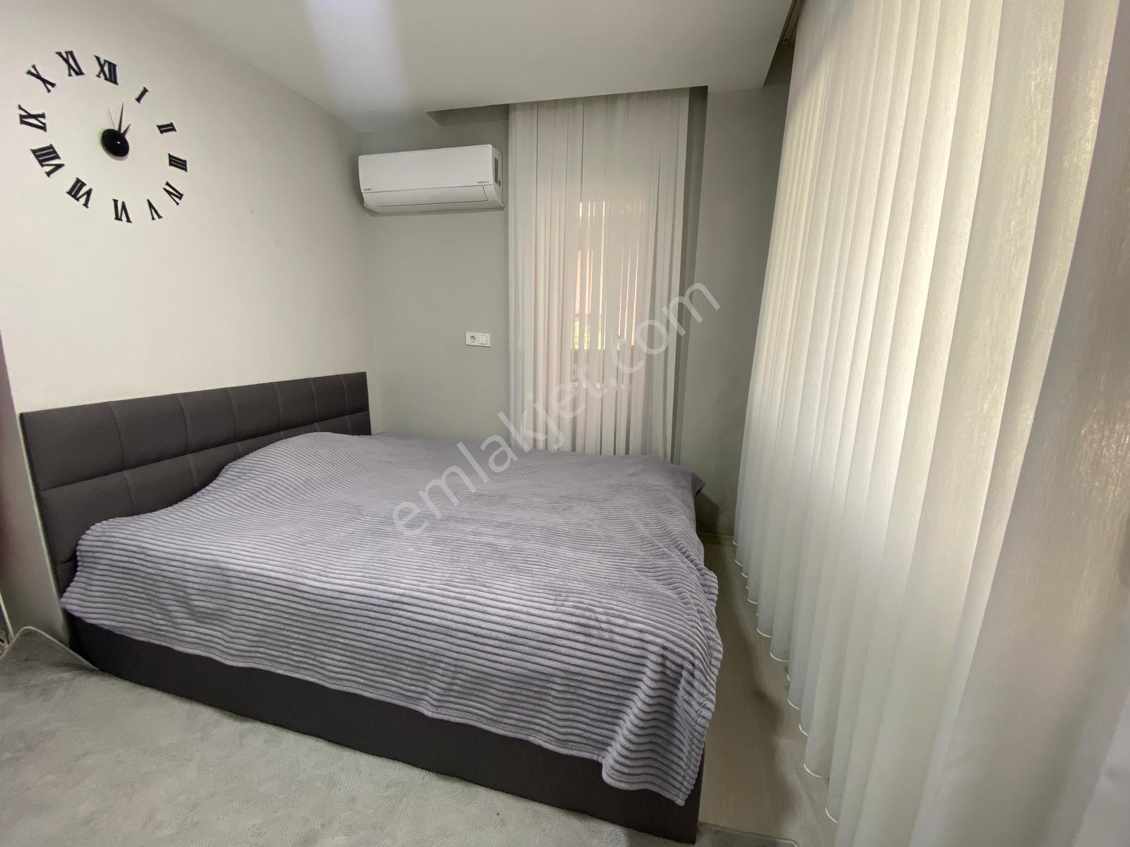 Gazipaşa'da Modern Tasarımlı Full Eşyalı 1+1 Daire - Görsel 18