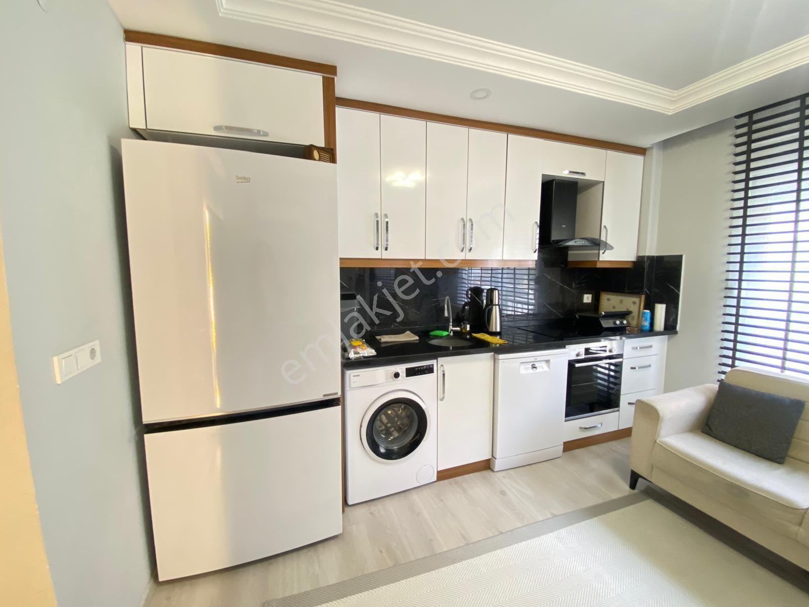 Gazipaşa'da Modern Tasarımlı Full Eşyalı 1+1 Daire - Görsel 7