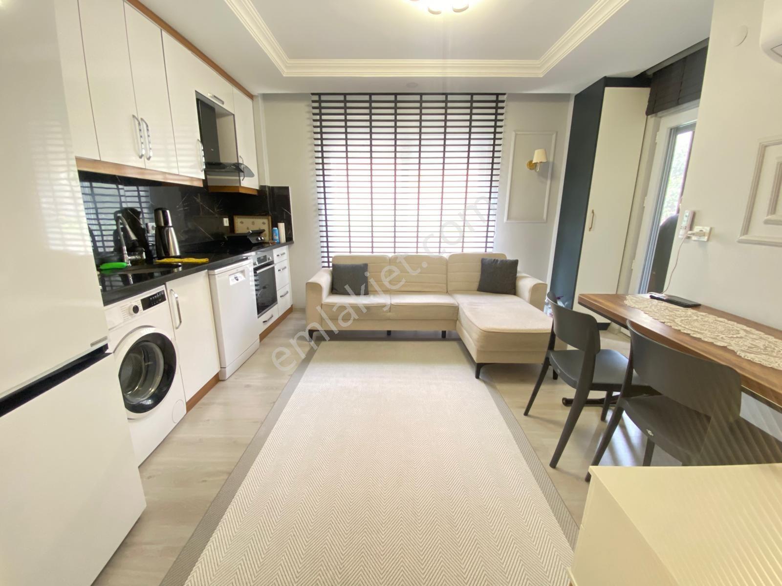Gazipaşa'da Modern Tasarımlı Full Eşyalı 1+1 Daire - Görsel 6