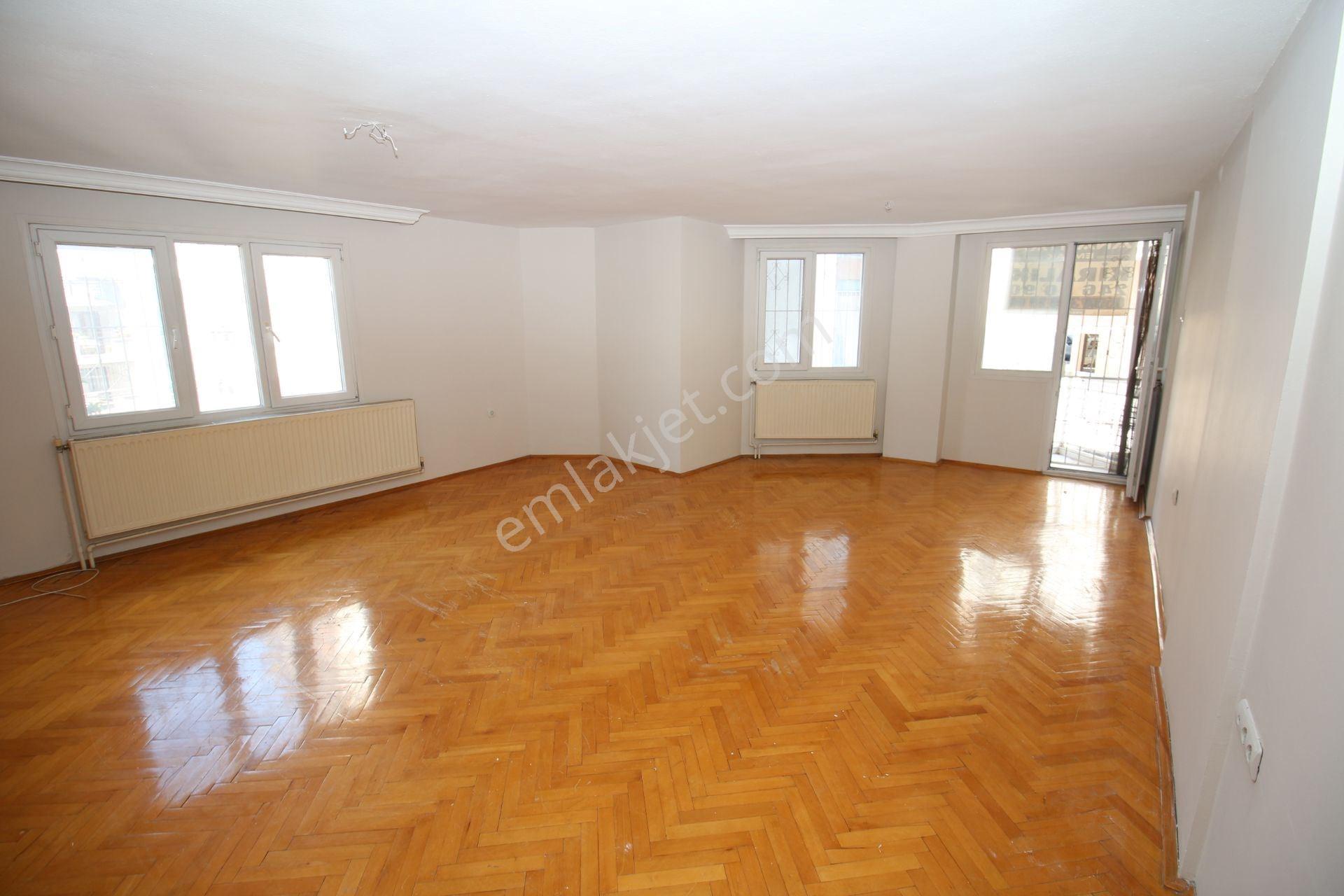 Basınsitesi De Doğalgazlı Asansörlü Otoparklı