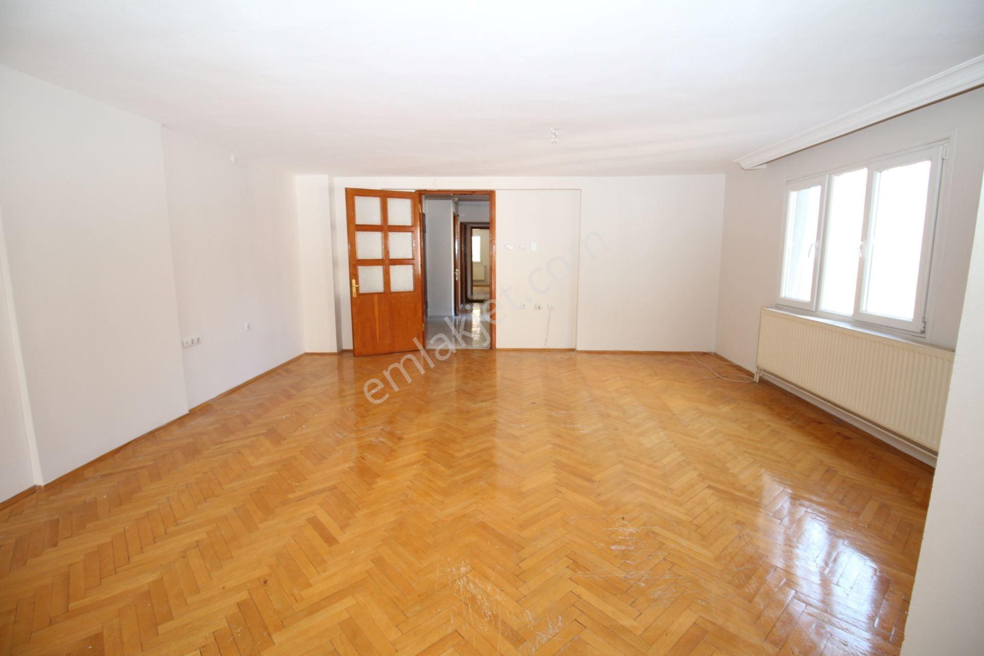 Basınsitesi De Doğalgazlı Asansörlü Otoparklı - Görsel 5