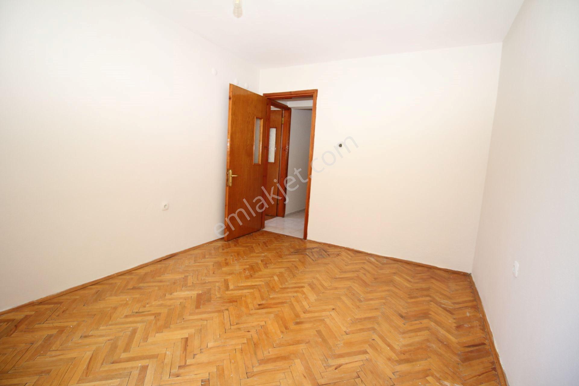 Basınsitesi De Doğalgazlı Asansörlü Otoparklı - Görsel 30